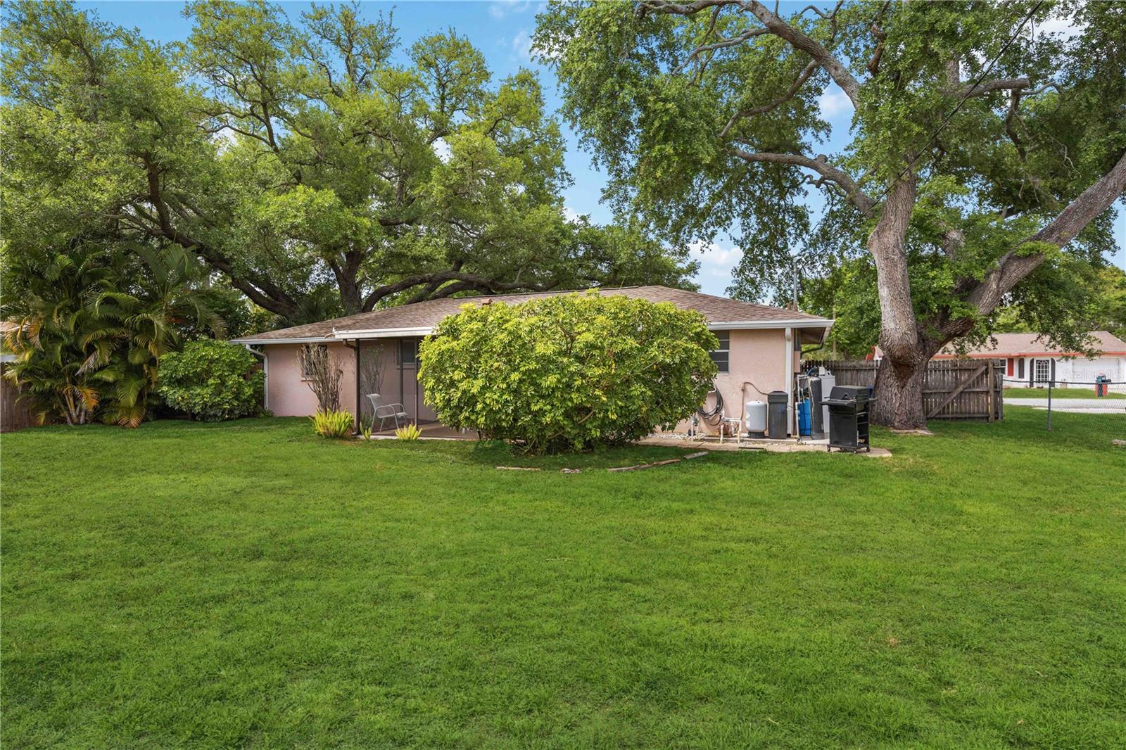 SOUTH VENICE UN 52 - Residential