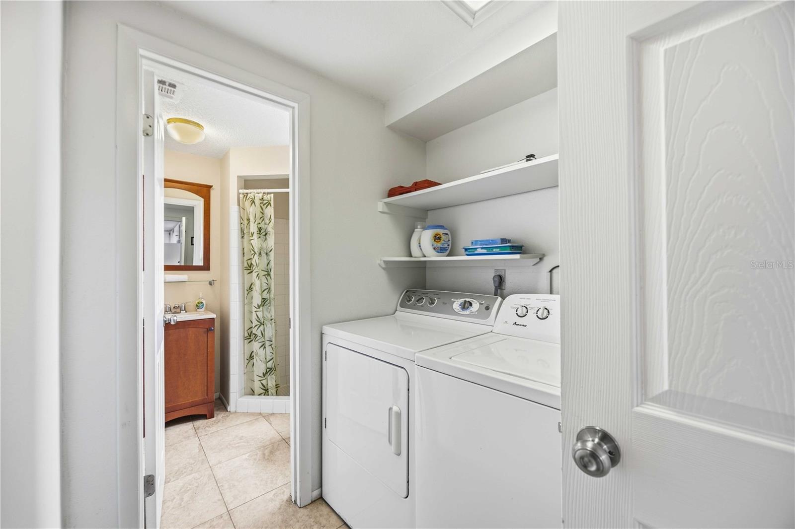 SOUTH VENICE UN 52 - Residential