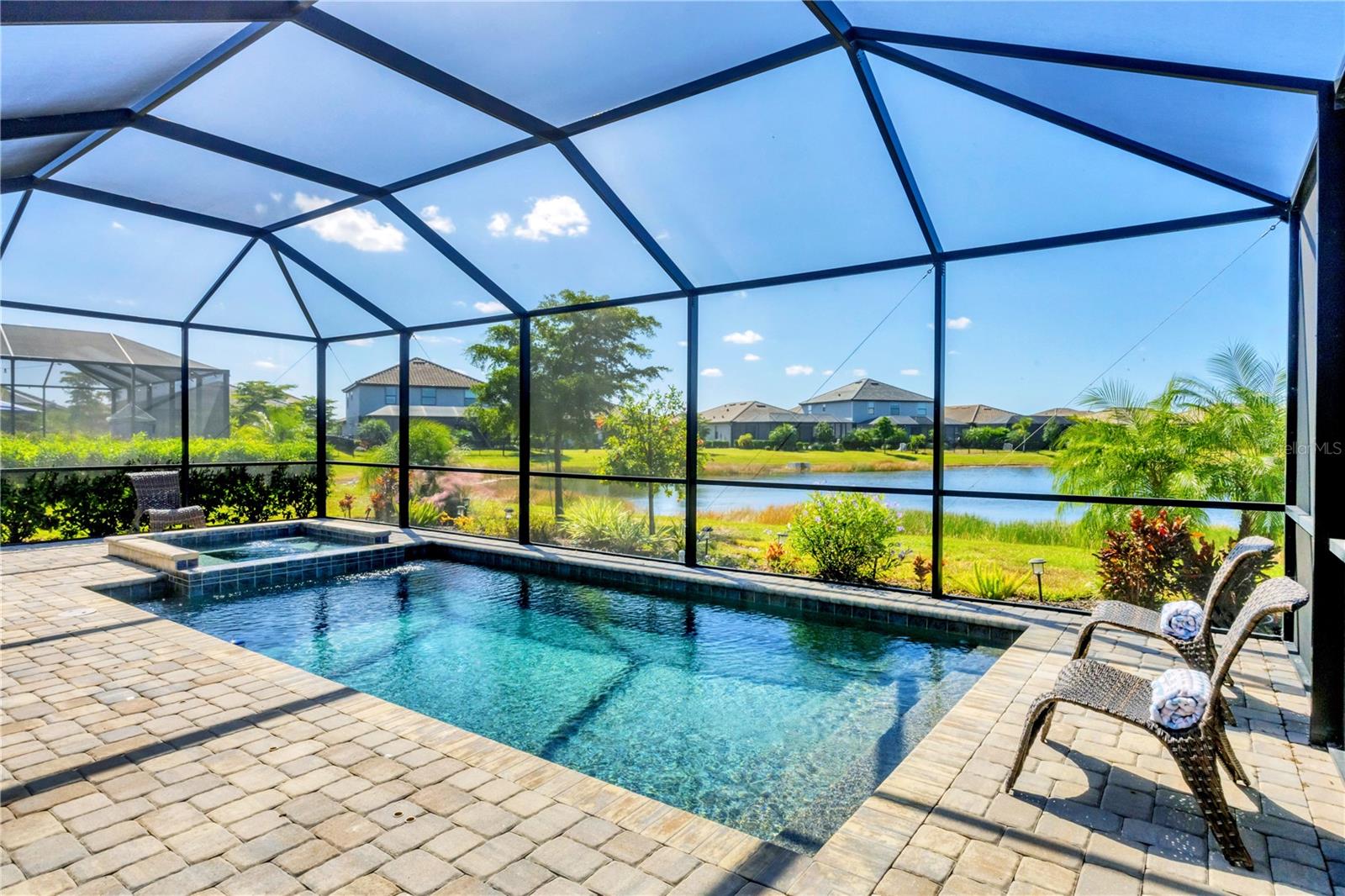 LORRAINE LAKES PH I - Residential Lease