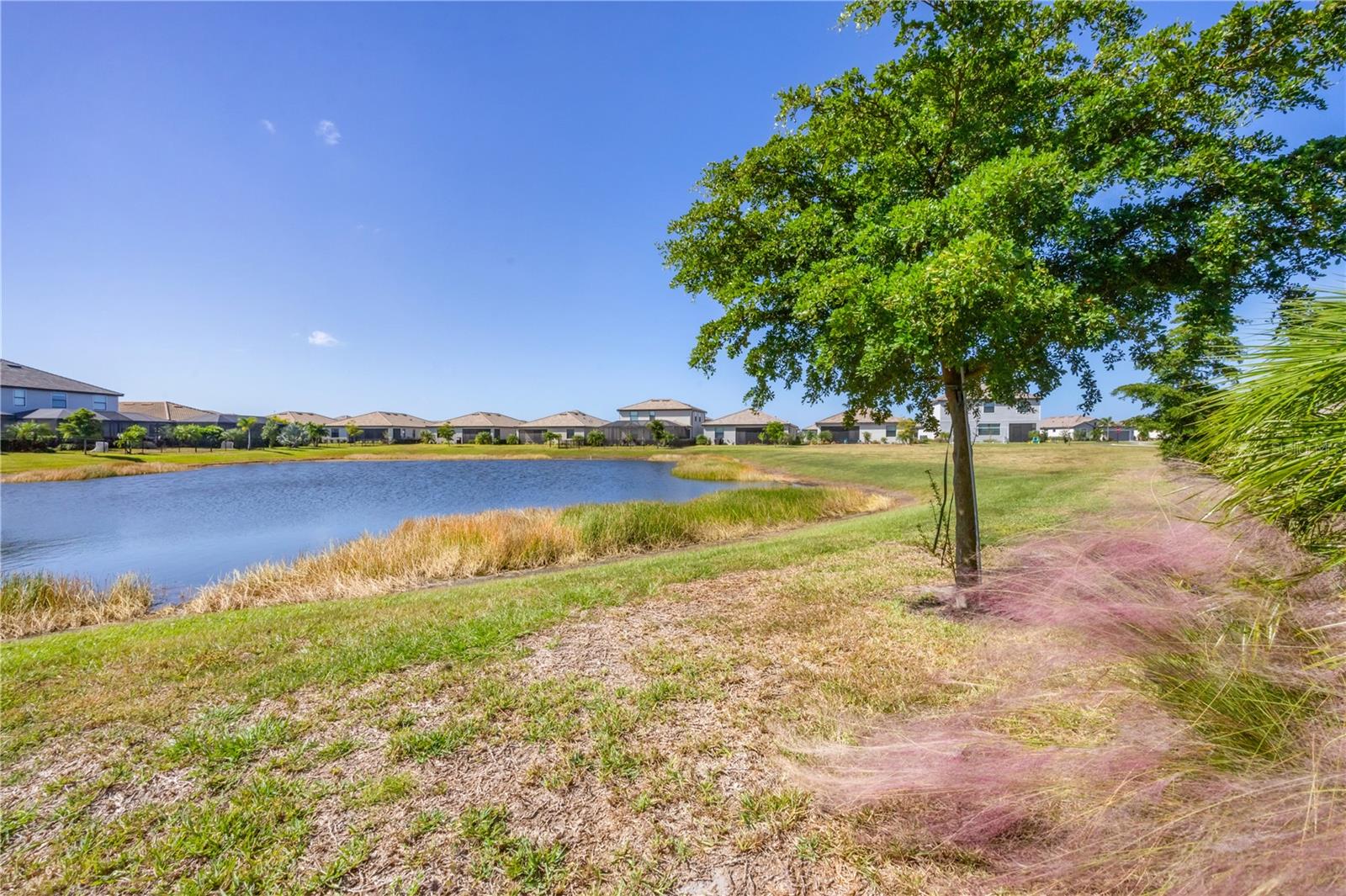 LORRAINE LAKES PH I - Residential Lease