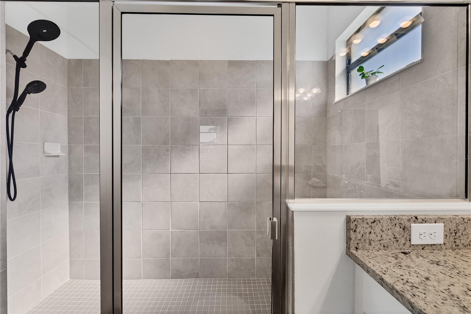 LORRAINE LAKES PH I - Residential Lease