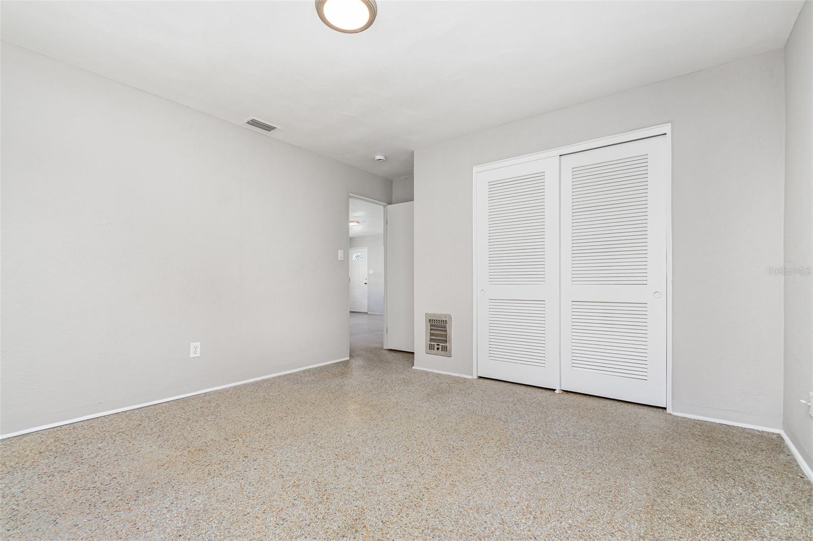 FLORIDA SHORES UNIT 1 - Residential