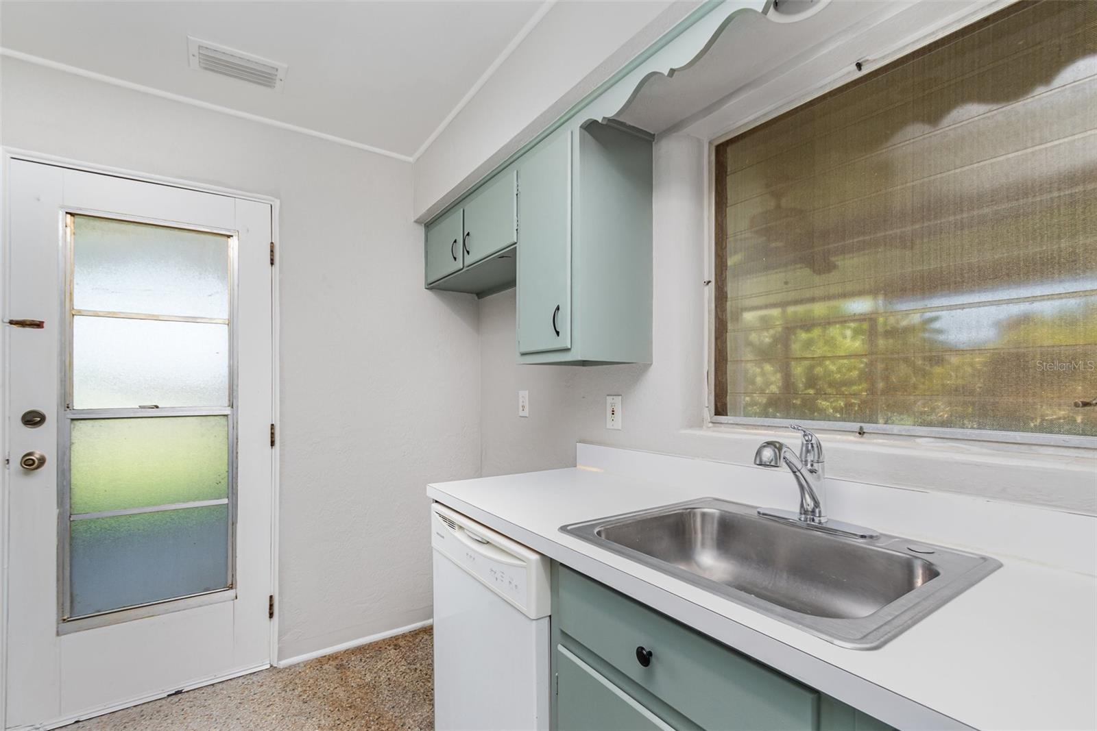 FLORIDA SHORES UNIT 1 - Residential