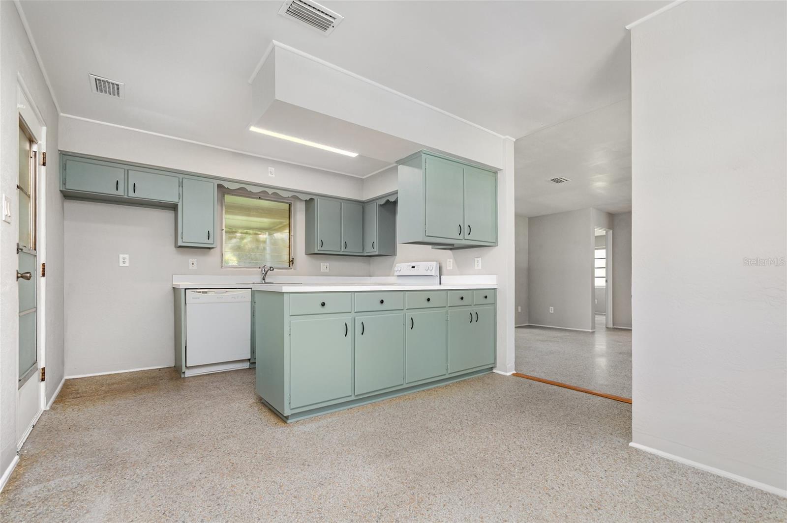 FLORIDA SHORES UNIT 1 - Residential