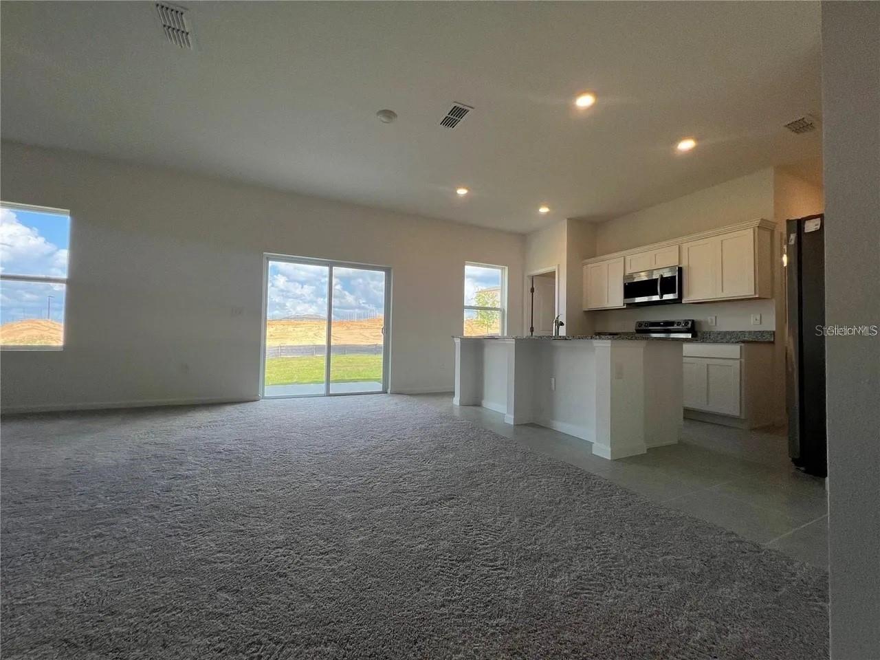 VILLAGES/MINNEOLA HILLS PH 2A - Residential Lease