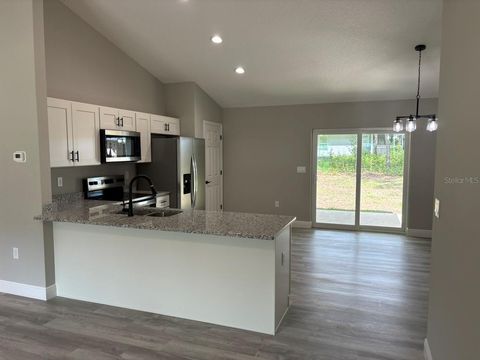 Tiny photo for 1749 W Lorraine Drive, Dunnellon, FL 34434 (MLS # G5113218)