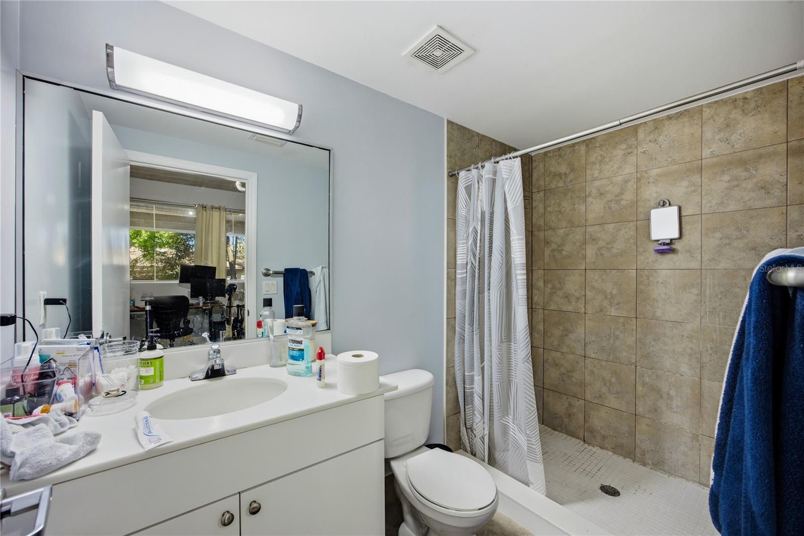 LOFTS OASIS - Residential