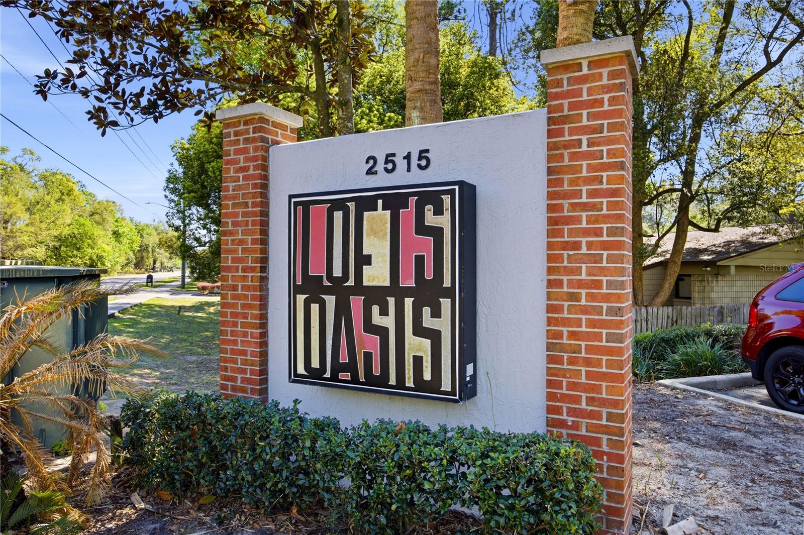 LOFTS OASIS - Residential