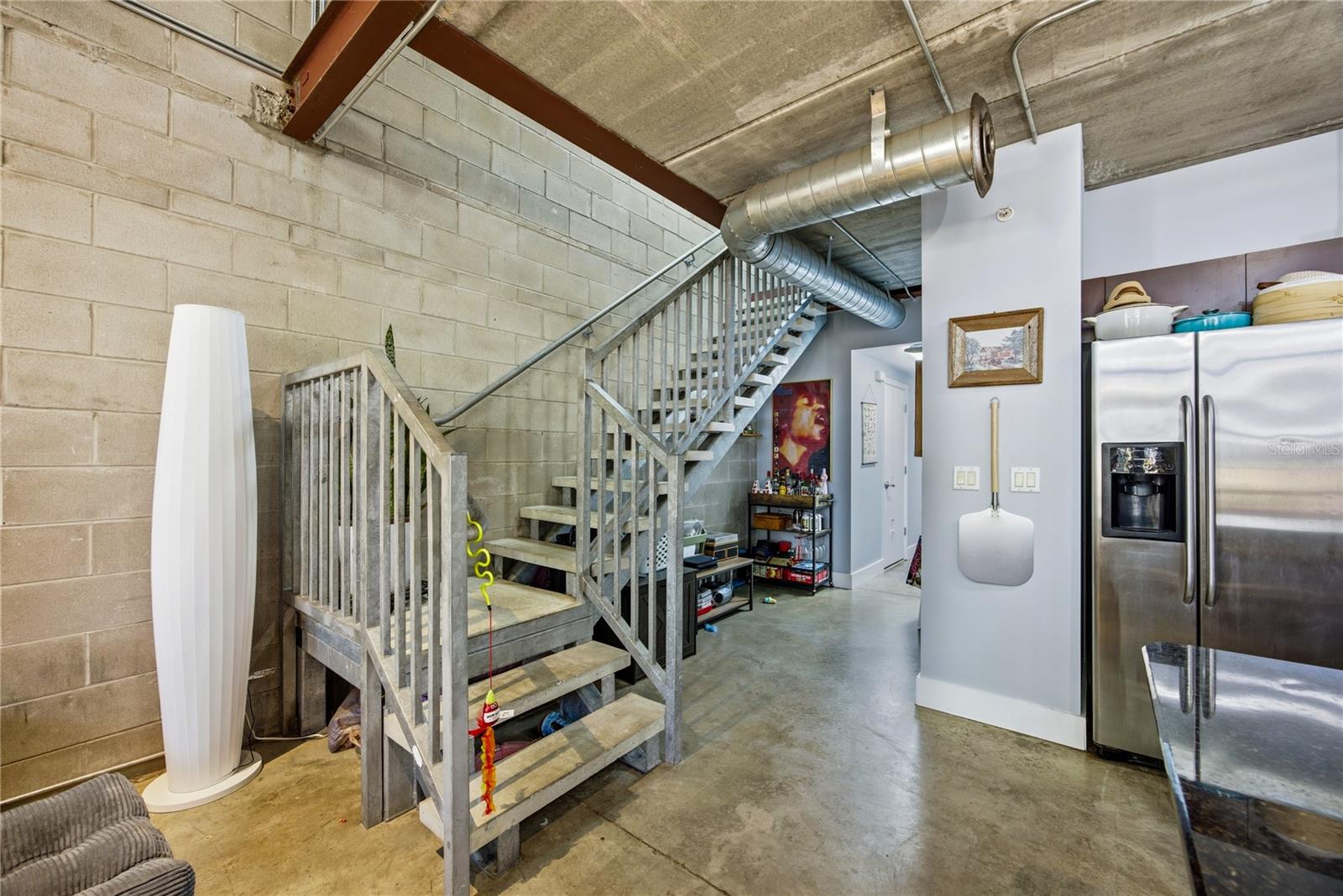 LOFTS OASIS - Residential