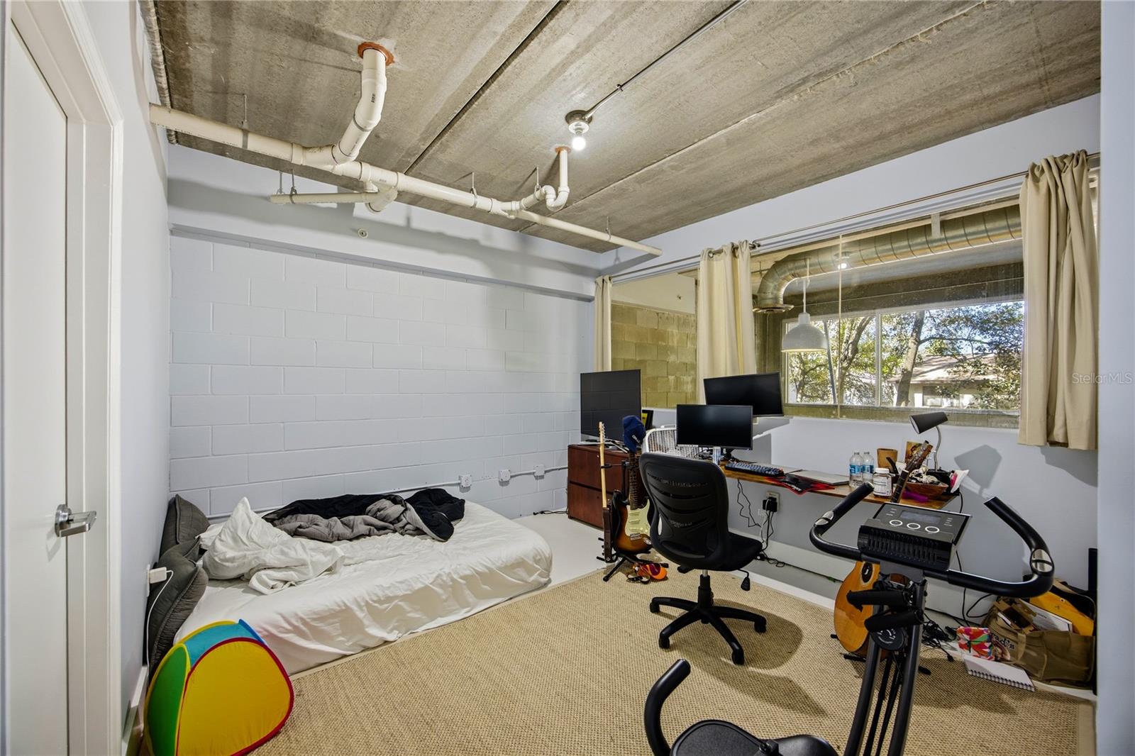 LOFTS OASIS - Residential