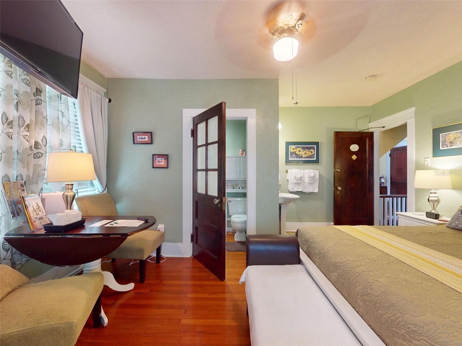 HODGMANS DAYTONA - Residential