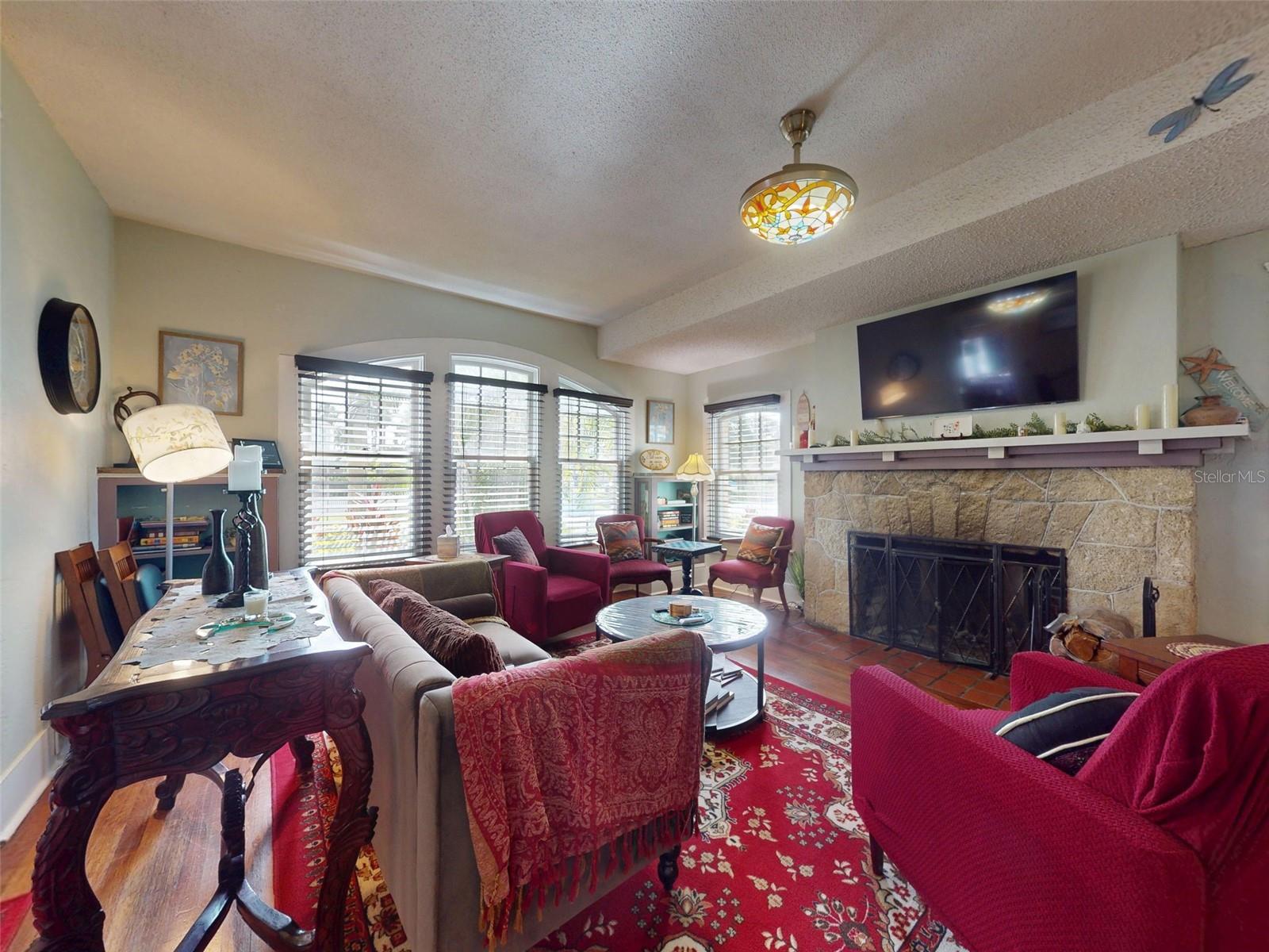 HODGMANS DAYTONA - Residential