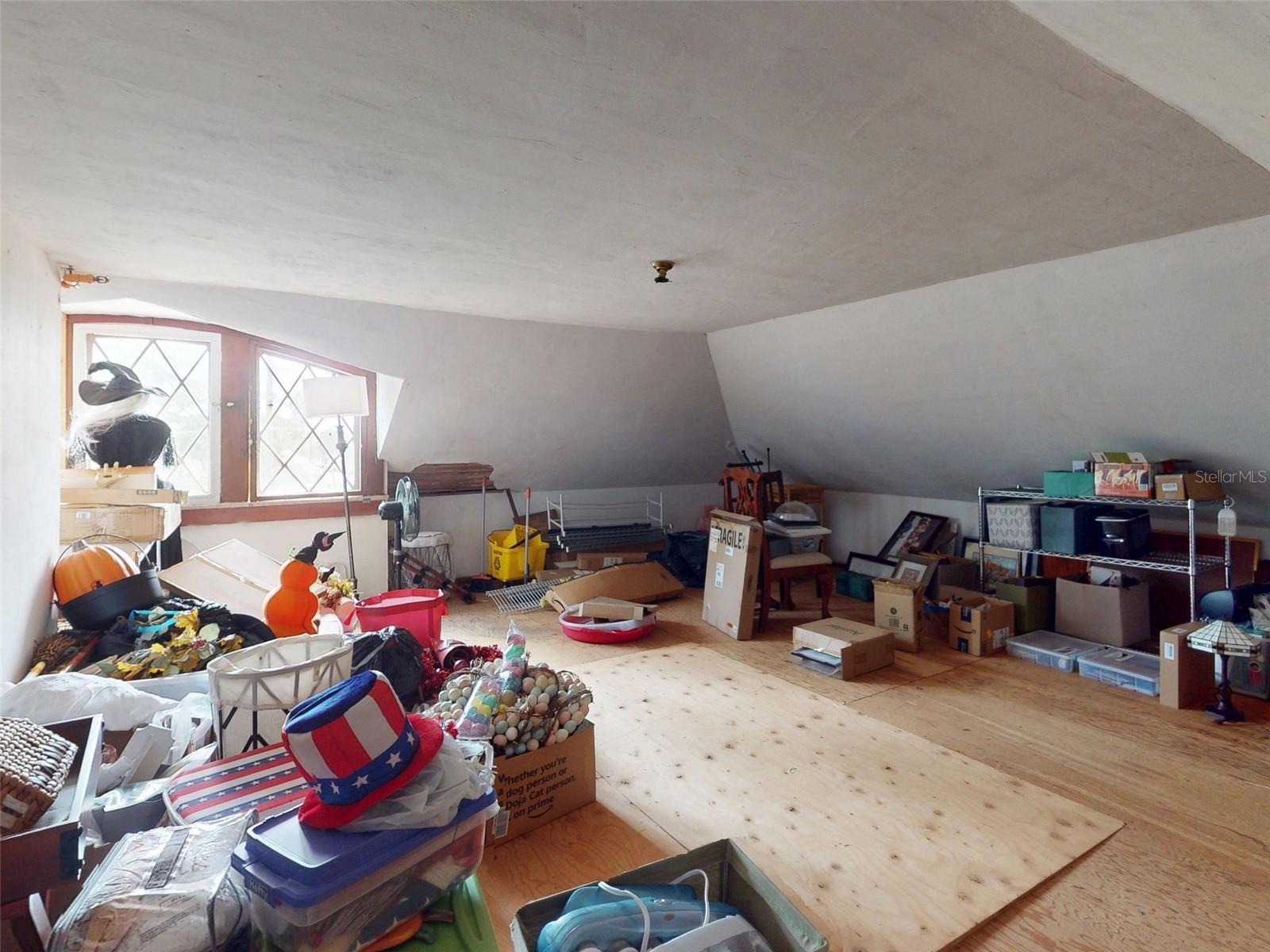 HODGMANS DAYTONA - Residential