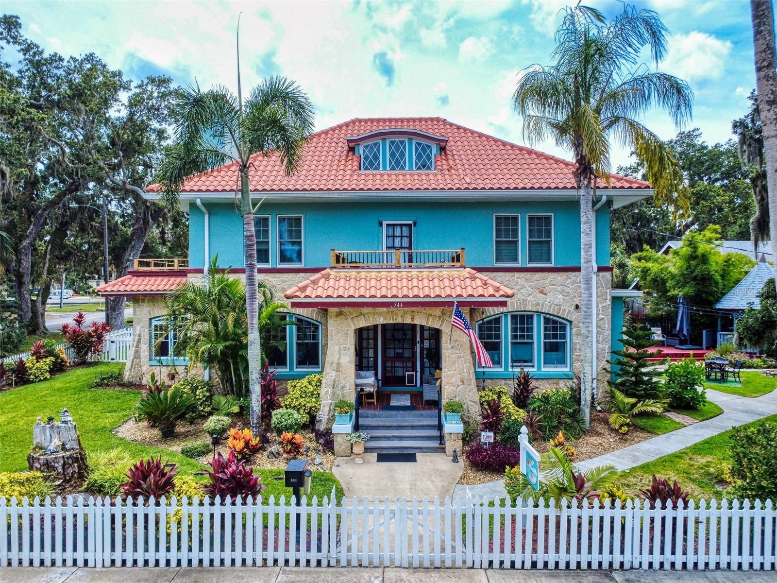 HODGMANS DAYTONA - Residential