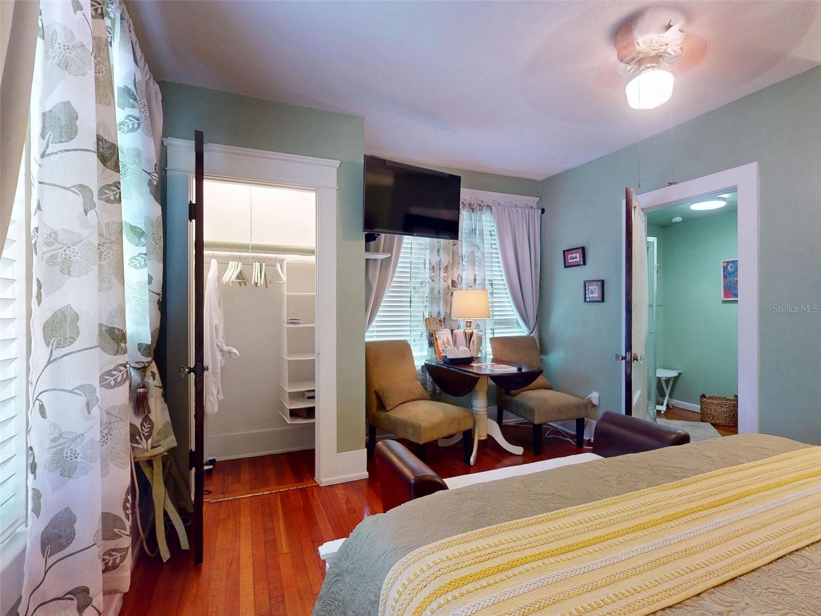 HODGMANS DAYTONA - Residential