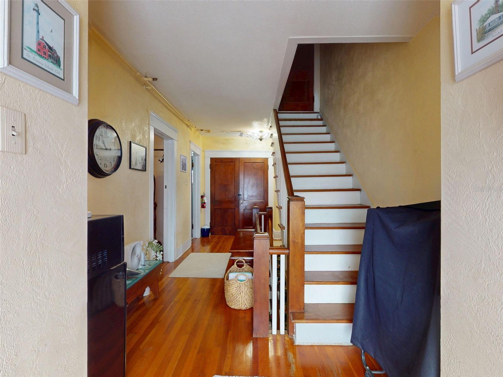 HODGMANS DAYTONA - Residential