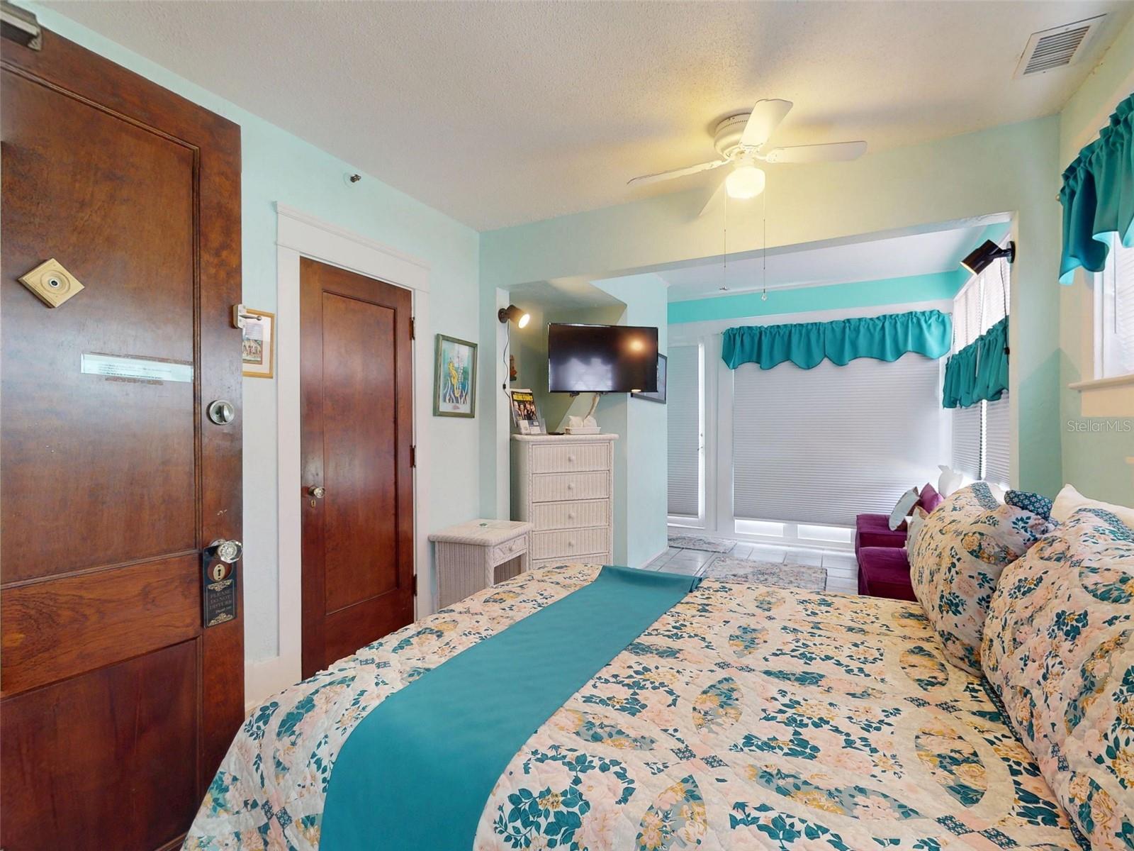HODGMANS DAYTONA - Residential