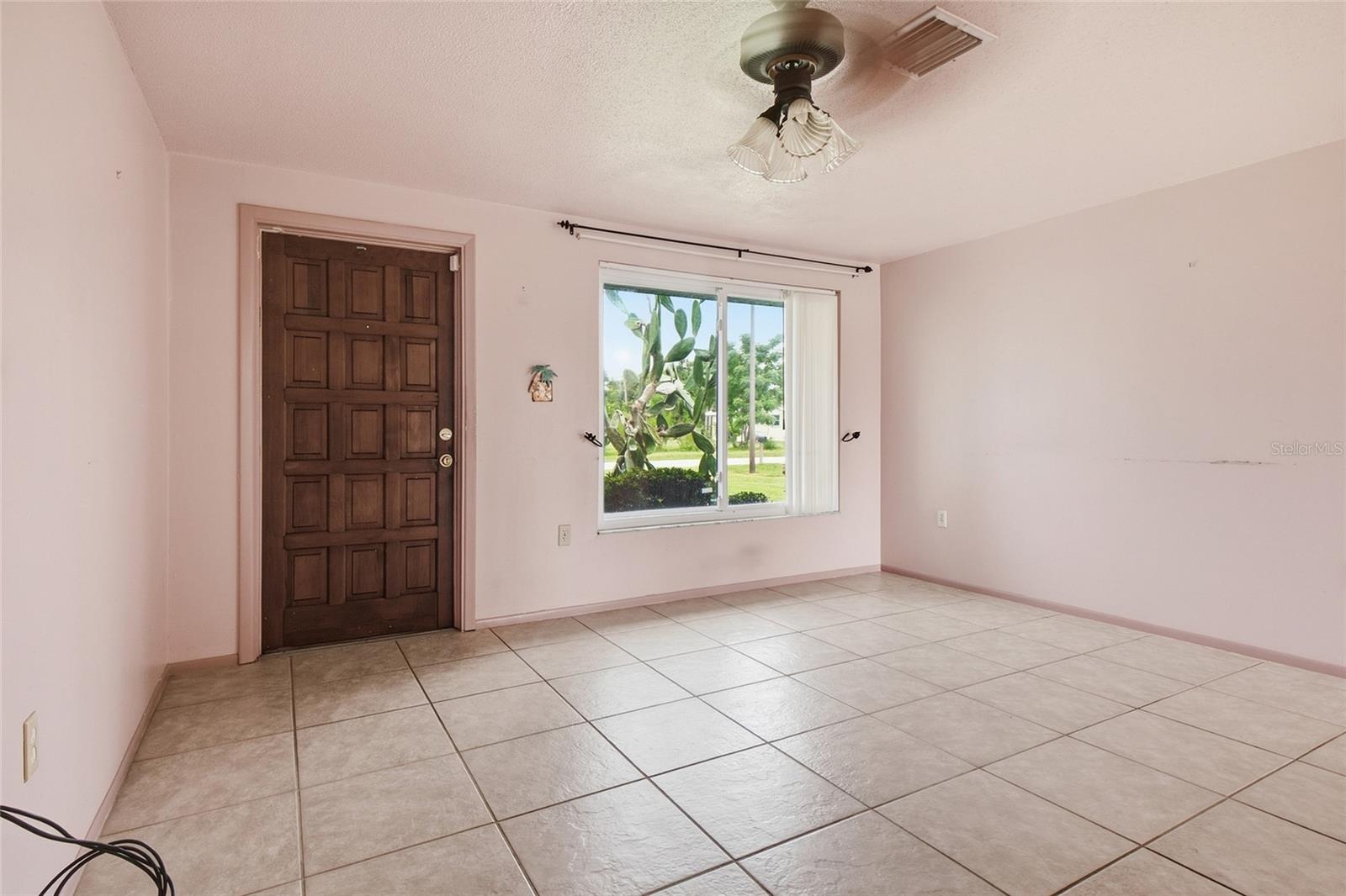 418 CYPRESS AVENUE NW, PORT CHARLOTTE, FL, 33952 4 418 CYPRESS AVENUE NW