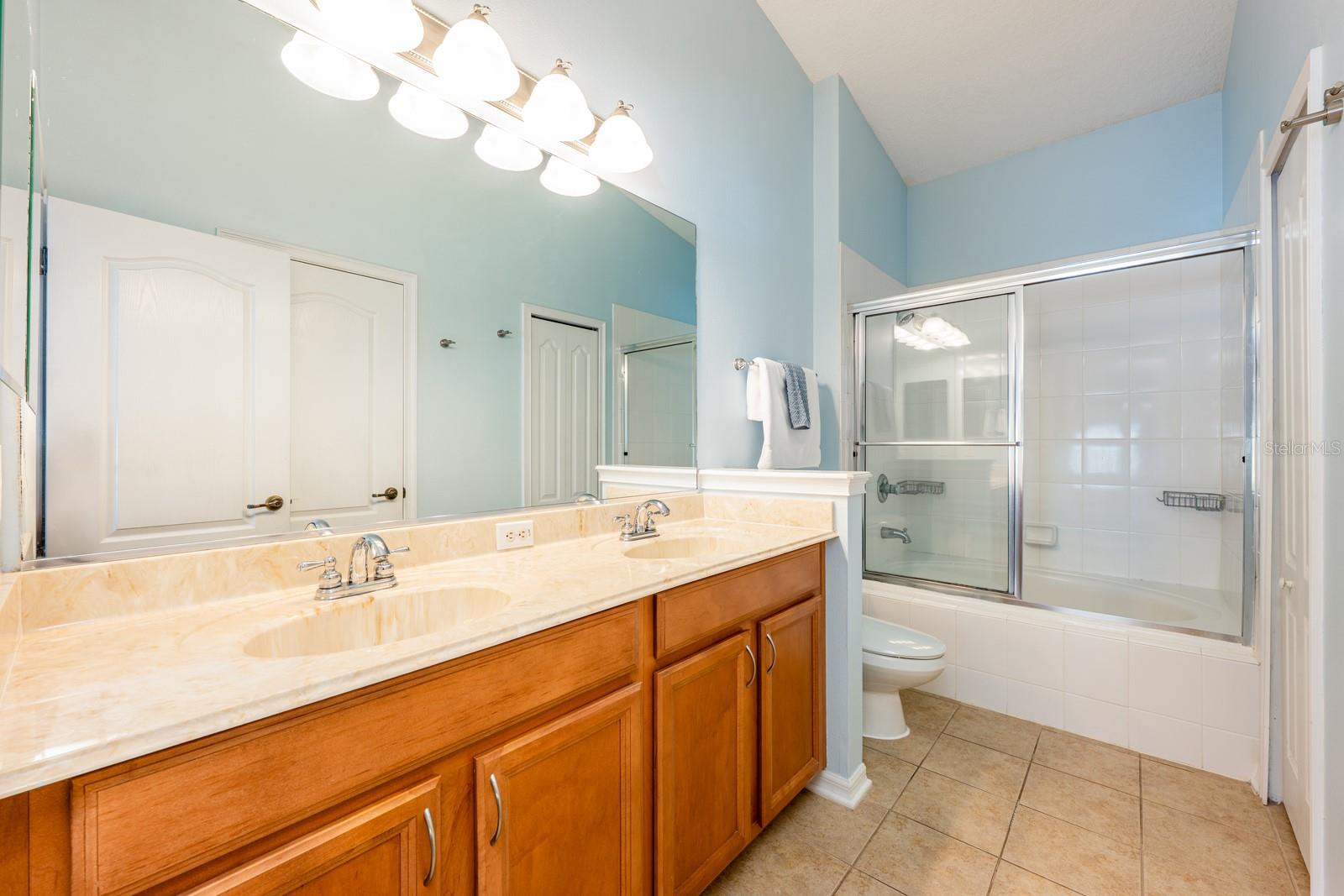 WICKHAM PARK 04 05 06 09 10 11 12 01 - Residential