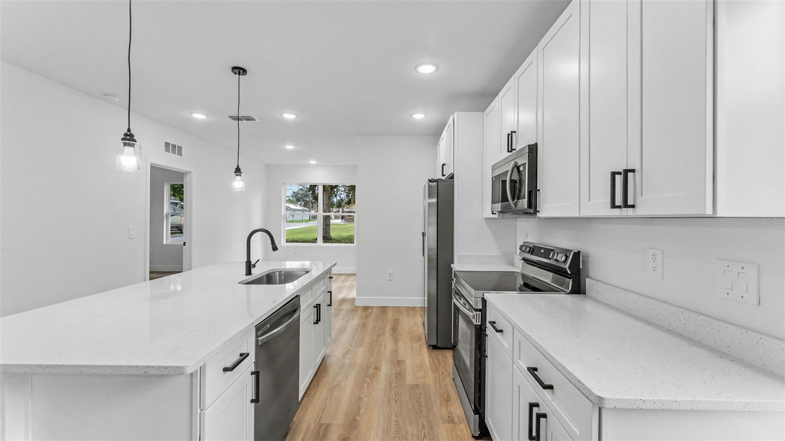 519 N 6TH STREET