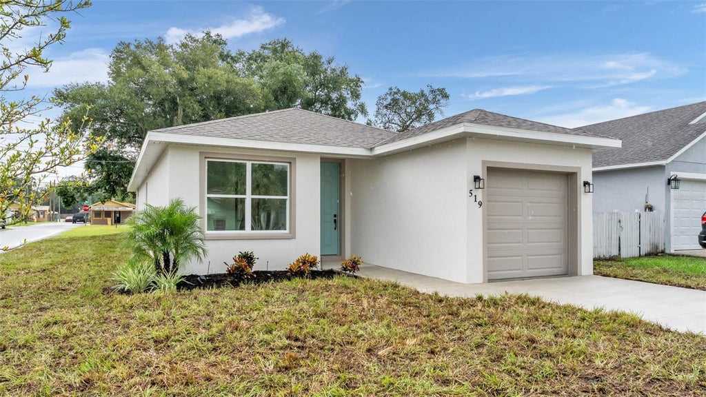 Photo of 519 N 6th Street, Haines City, FL 33844 (MLS # L4965362)