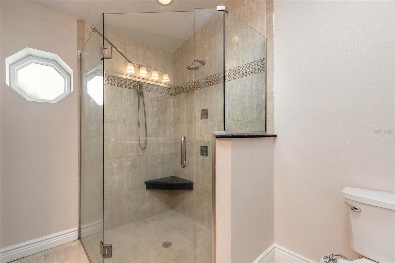 WILLOW RUN UNIT 05 - Residential