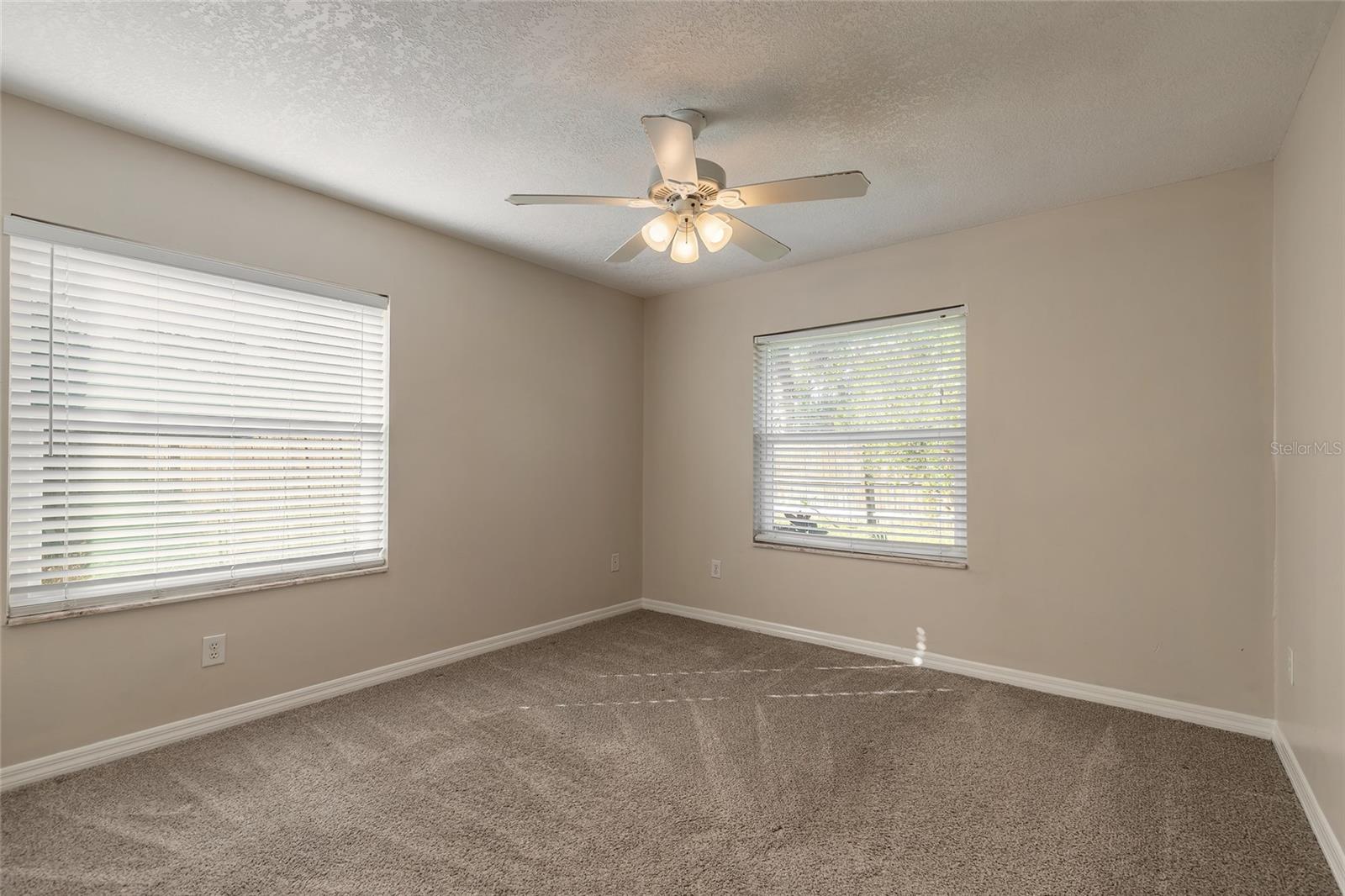 WILLOW RUN UNIT 05 - Residential