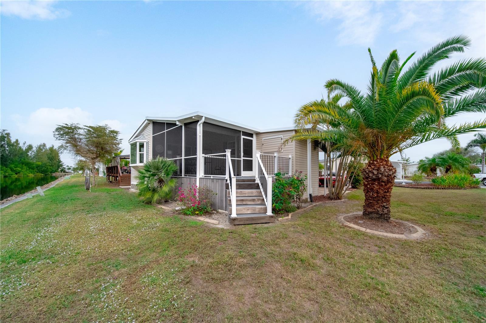 RIVER FOREST MHP - Residential