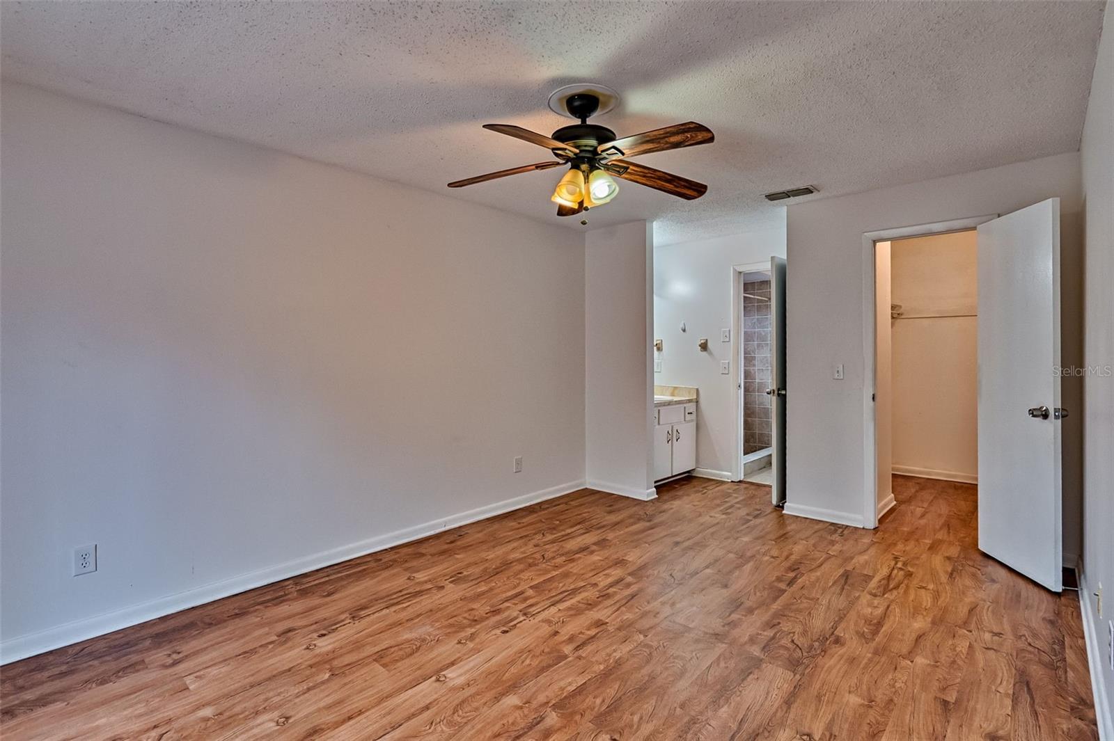 WESTWOOD - Residential