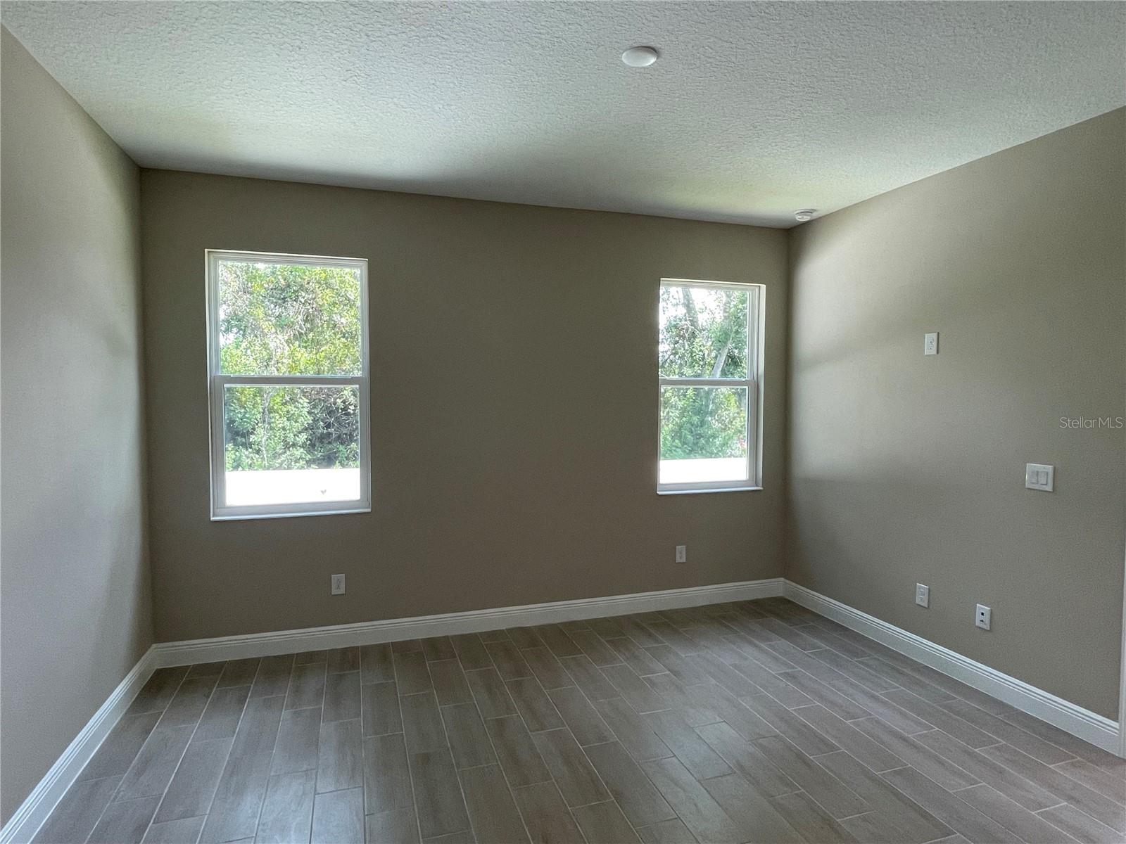 3731 NANDINA CIRCLE