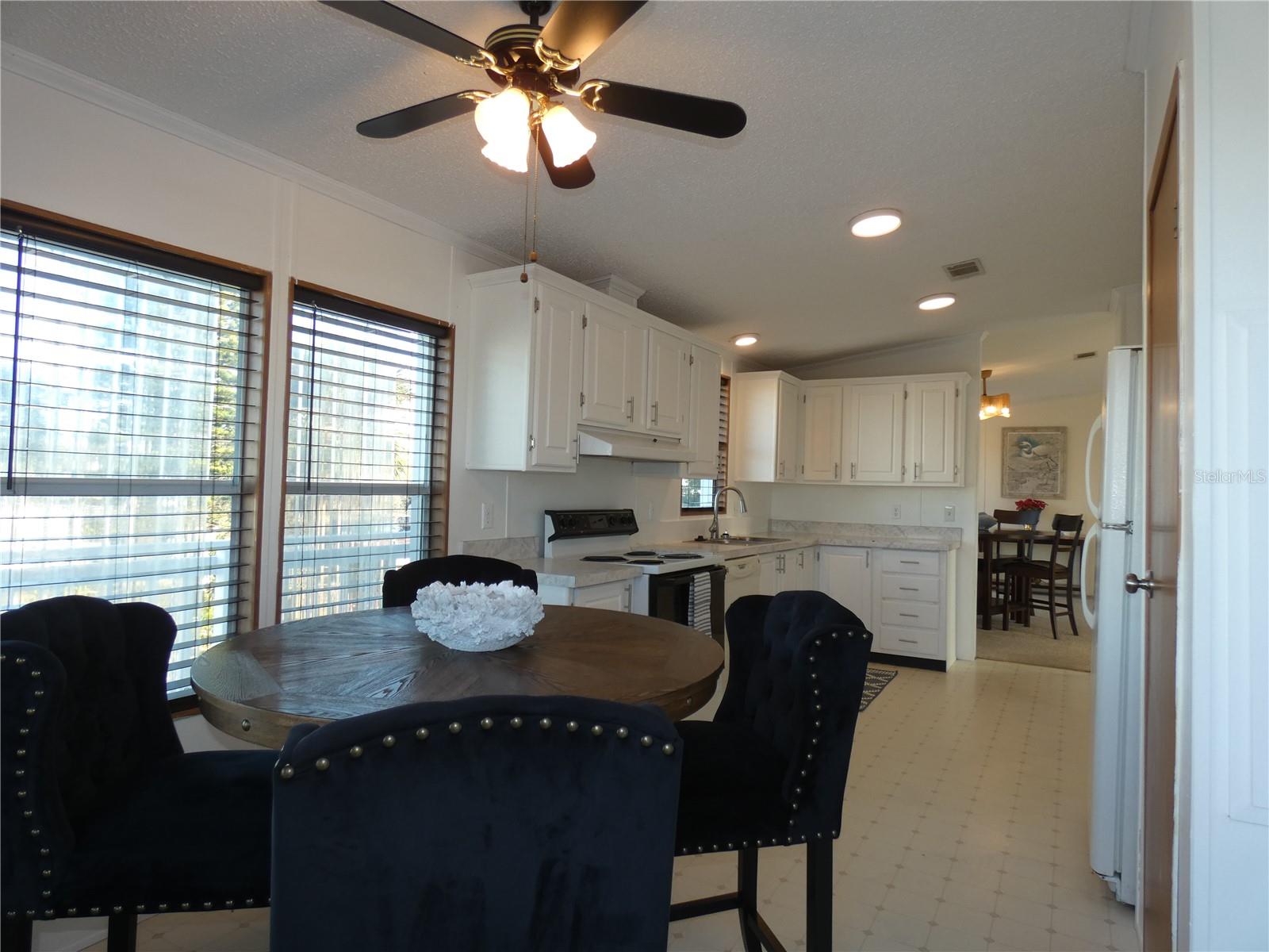 VISTA DEL MAR - Residential