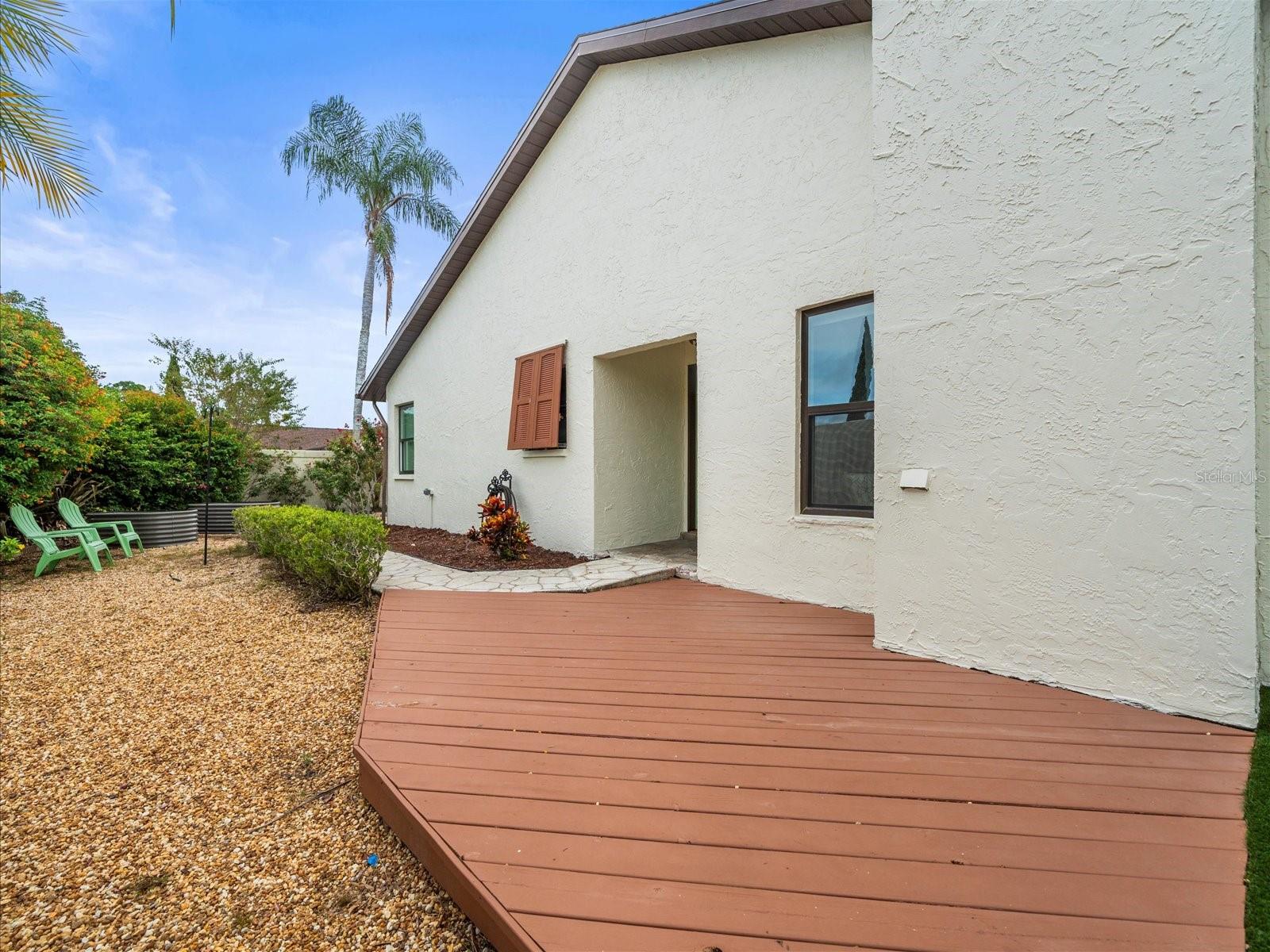 AVISTA OF CARROLLWOOD VILL - Residential