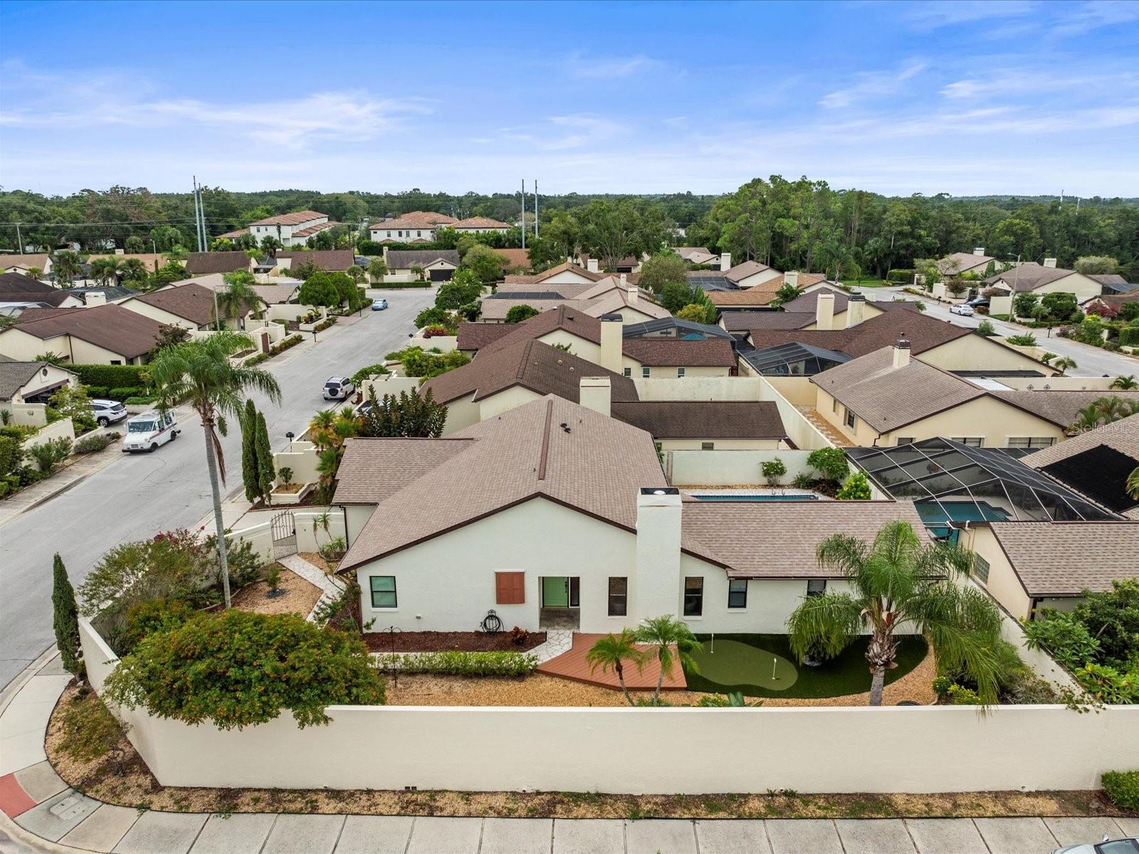 AVISTA OF CARROLLWOOD VILL - Residential