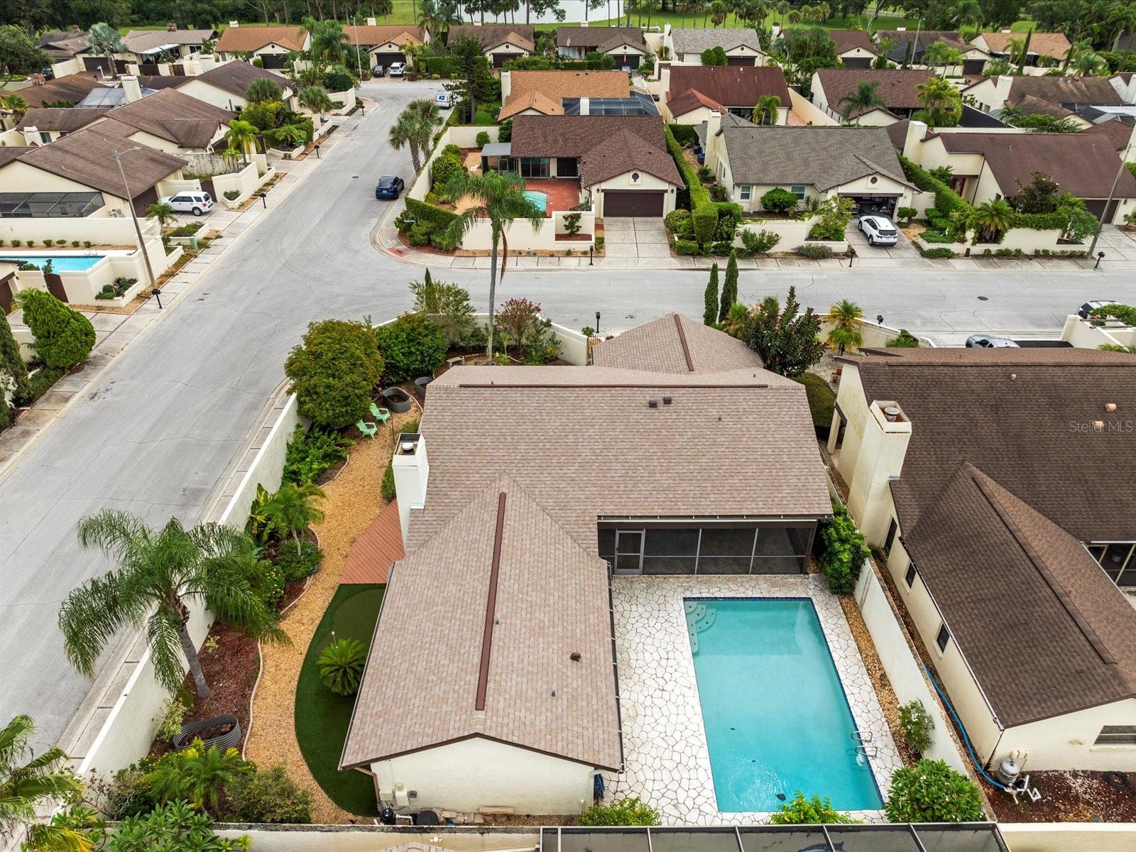 AVISTA OF CARROLLWOOD VILL - Residential