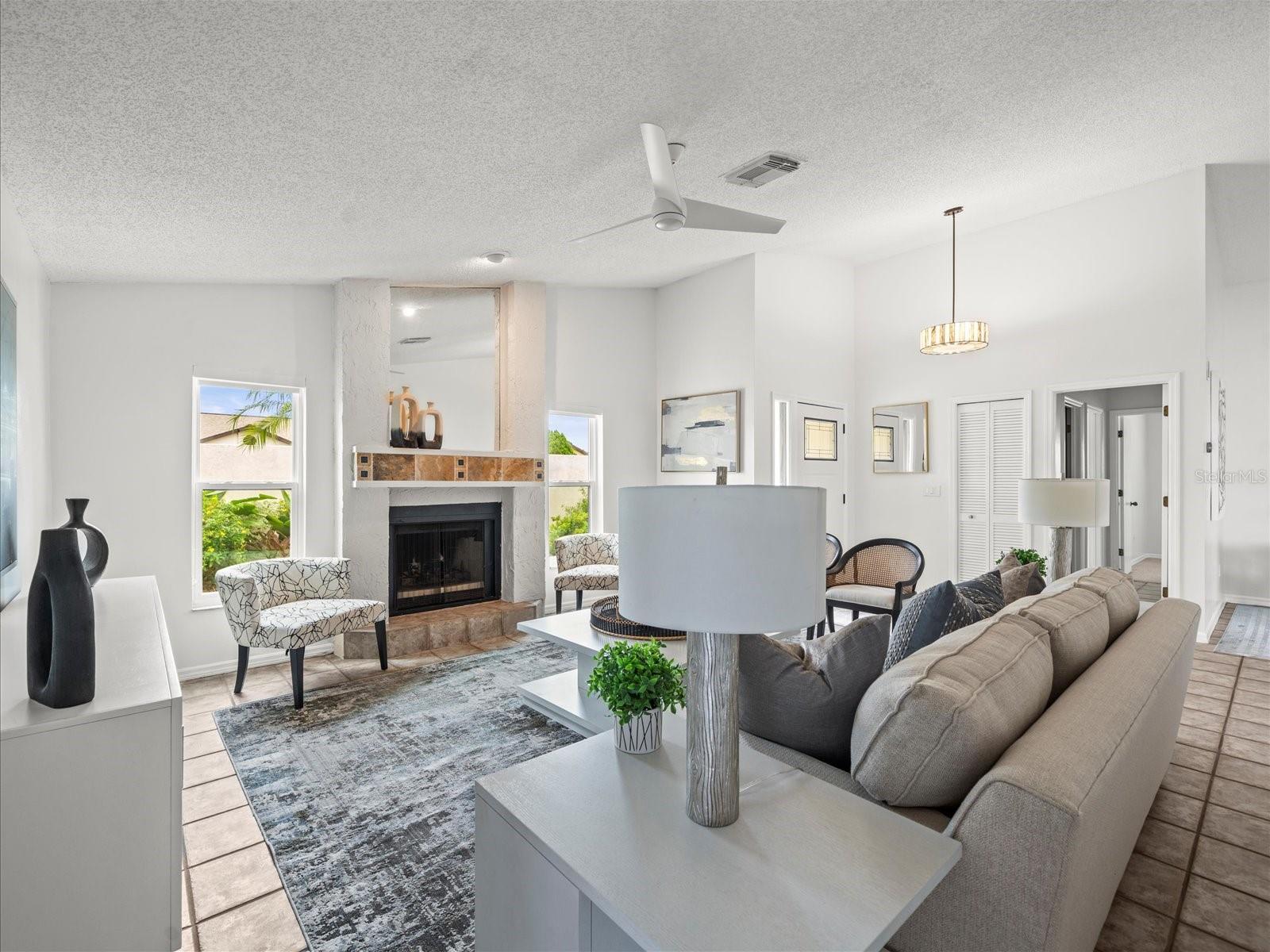 AVISTA OF CARROLLWOOD VILL - Residential