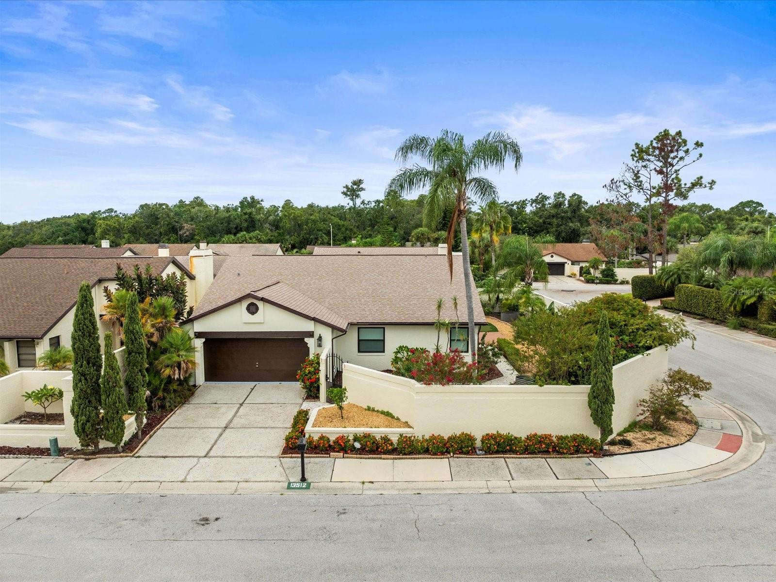 AVISTA OF CARROLLWOOD VILL - Residential