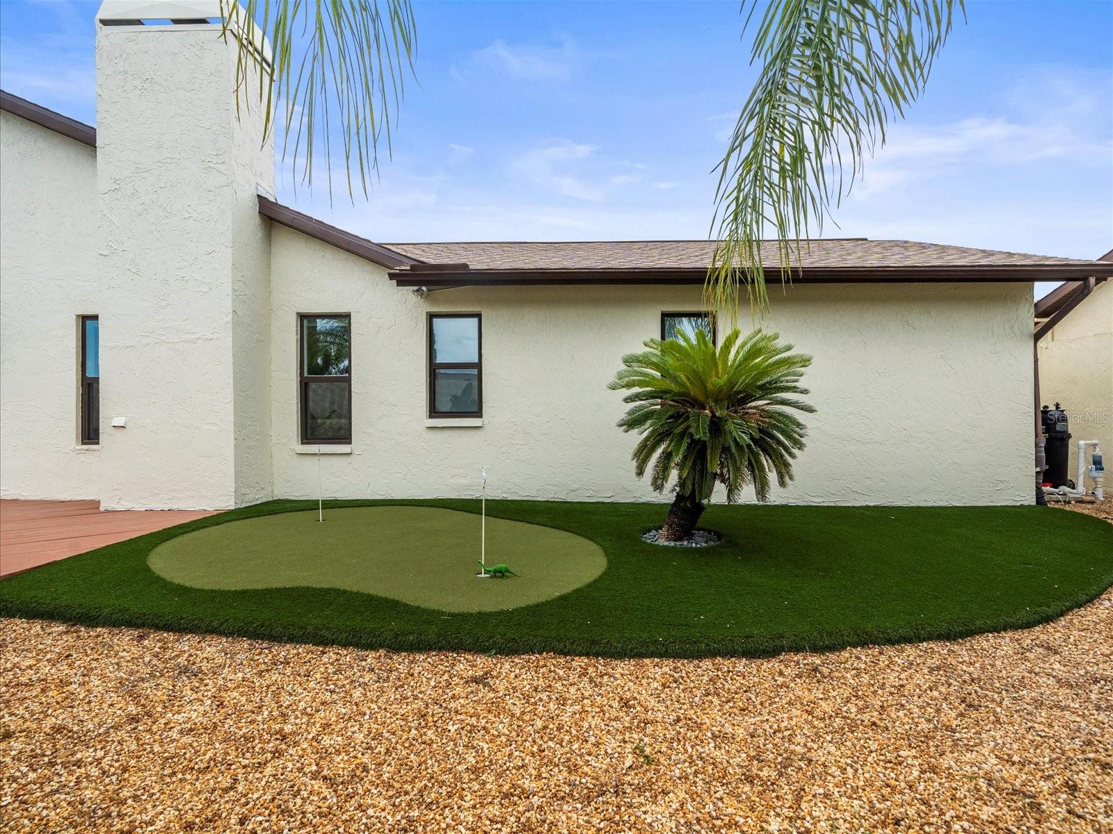 AVISTA OF CARROLLWOOD VILL - Residential