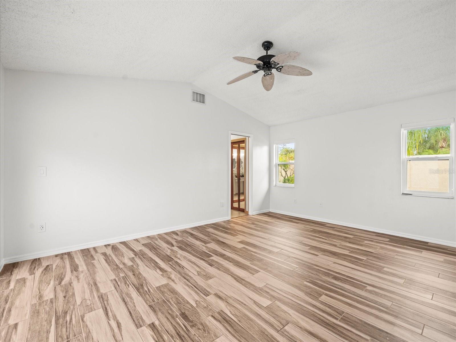 AVISTA OF CARROLLWOOD VILL - Residential