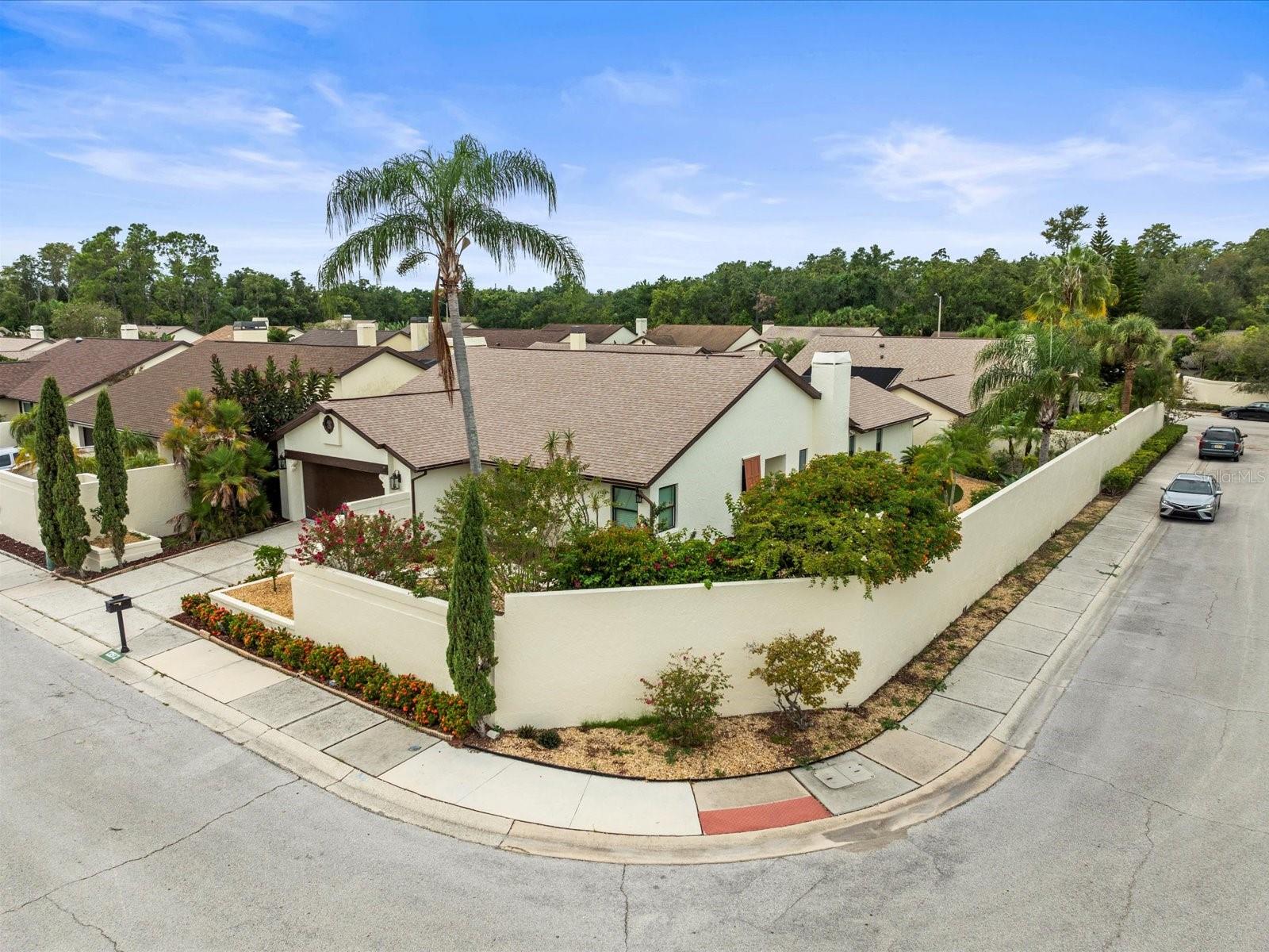 AVISTA OF CARROLLWOOD VILL - Residential