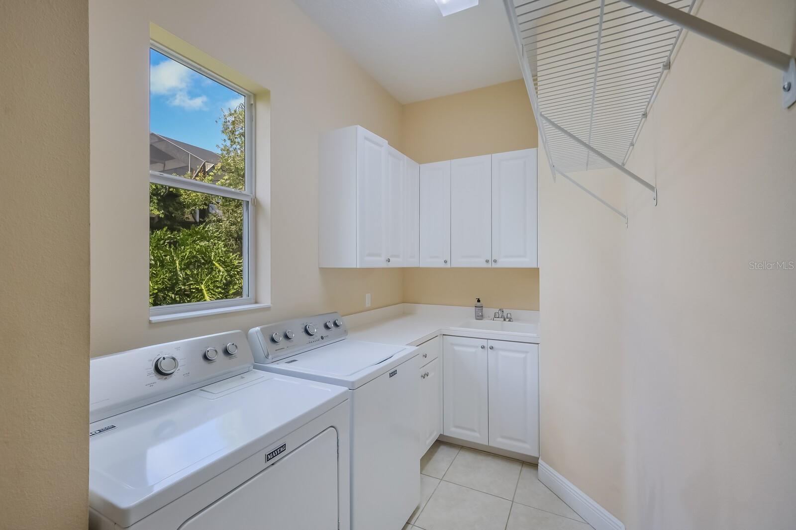 RIVERS REACH PH II - Residential