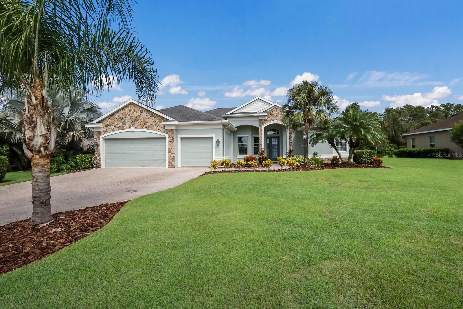 RIVERS REACH PH II - Residential