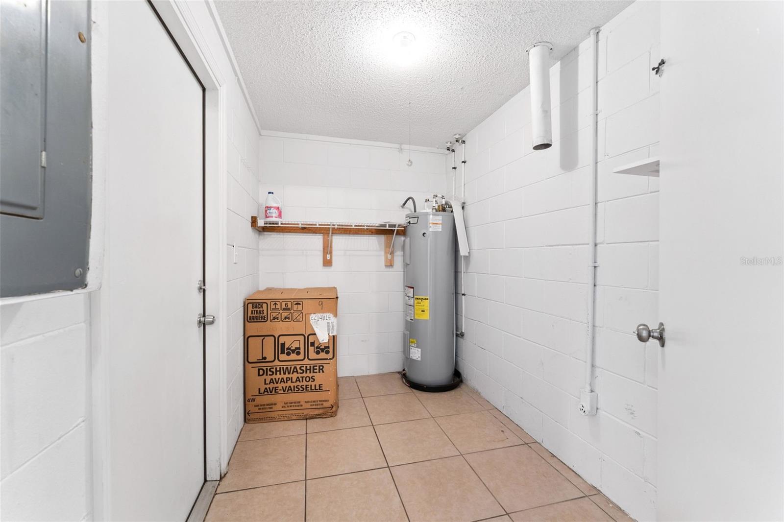 QUAIL HOLLOW AT RIO PINAR - Residential Income