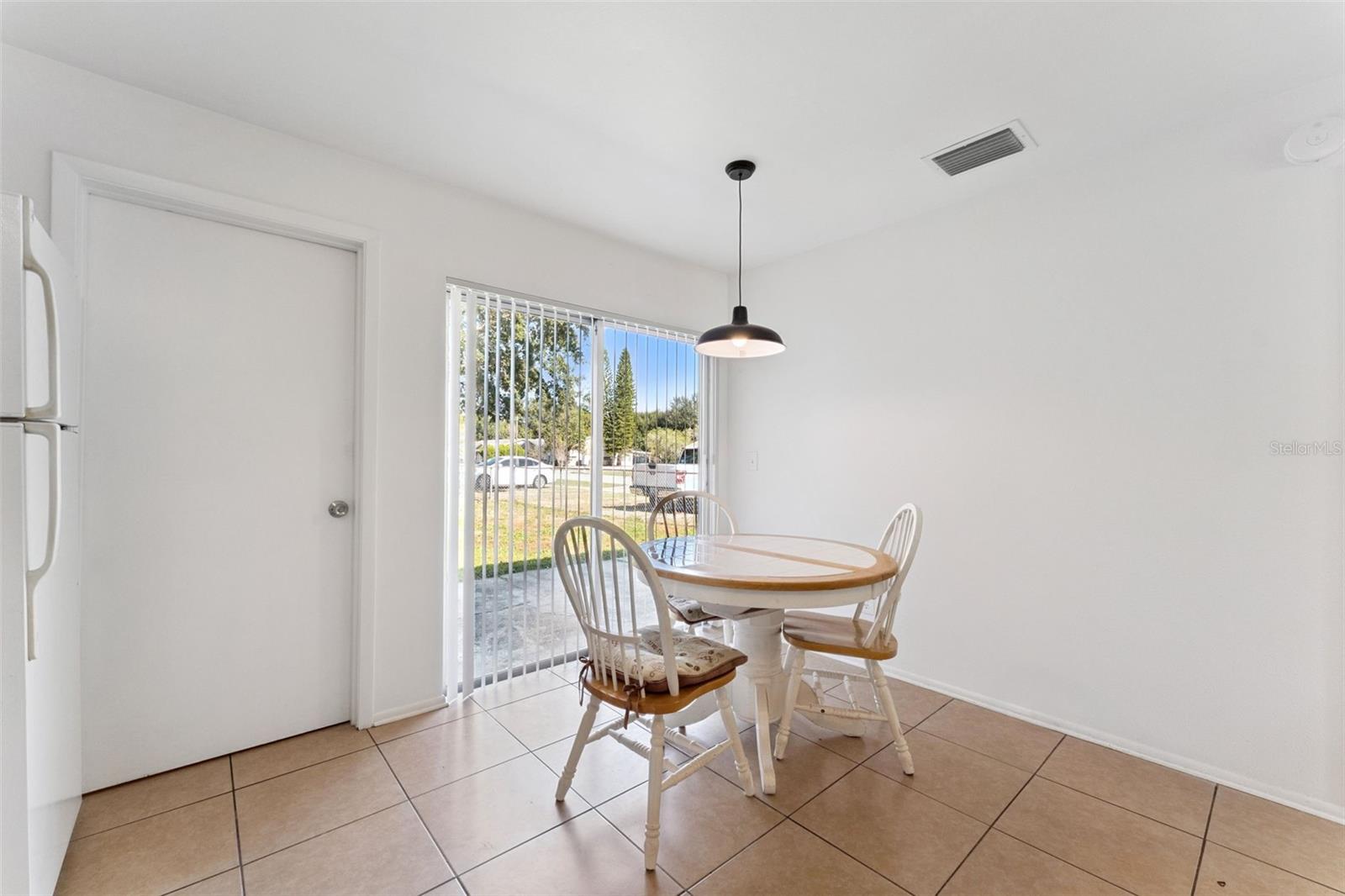 QUAIL HOLLOW AT RIO PINAR - Residential Income