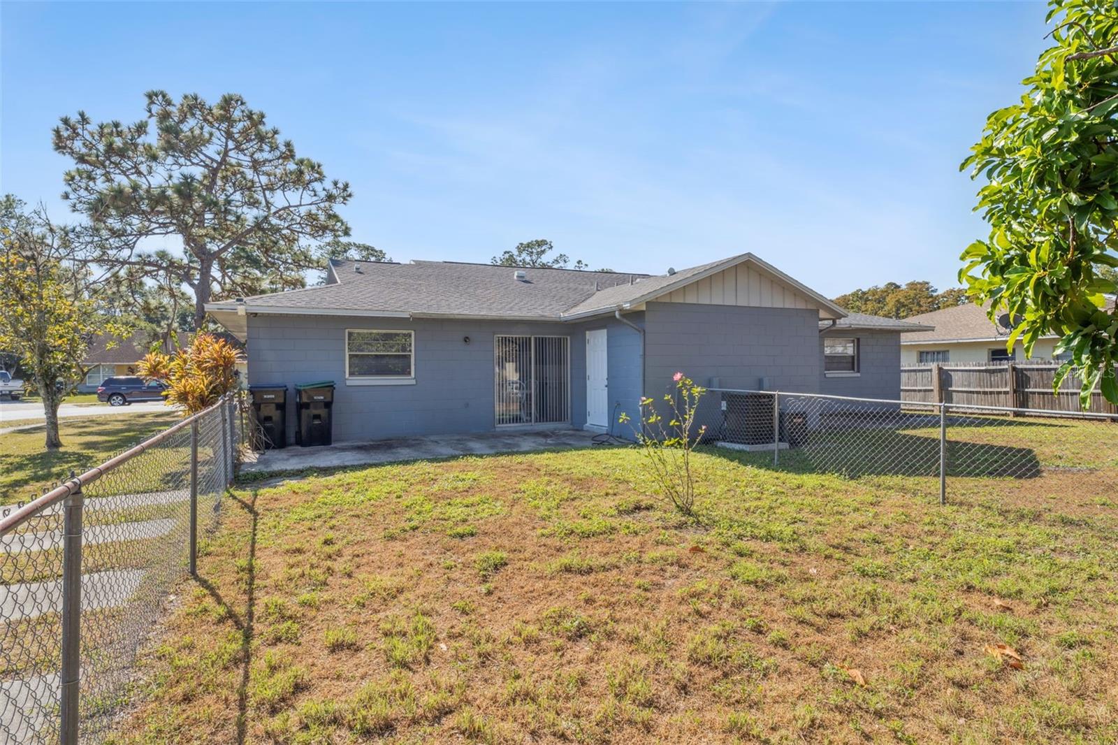 QUAIL HOLLOW AT RIO PINAR - Residential Income