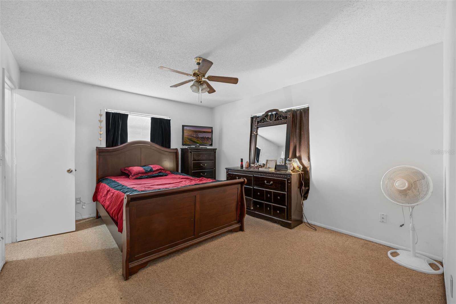 QUAIL HOLLOW AT RIO PINAR - Residential Income