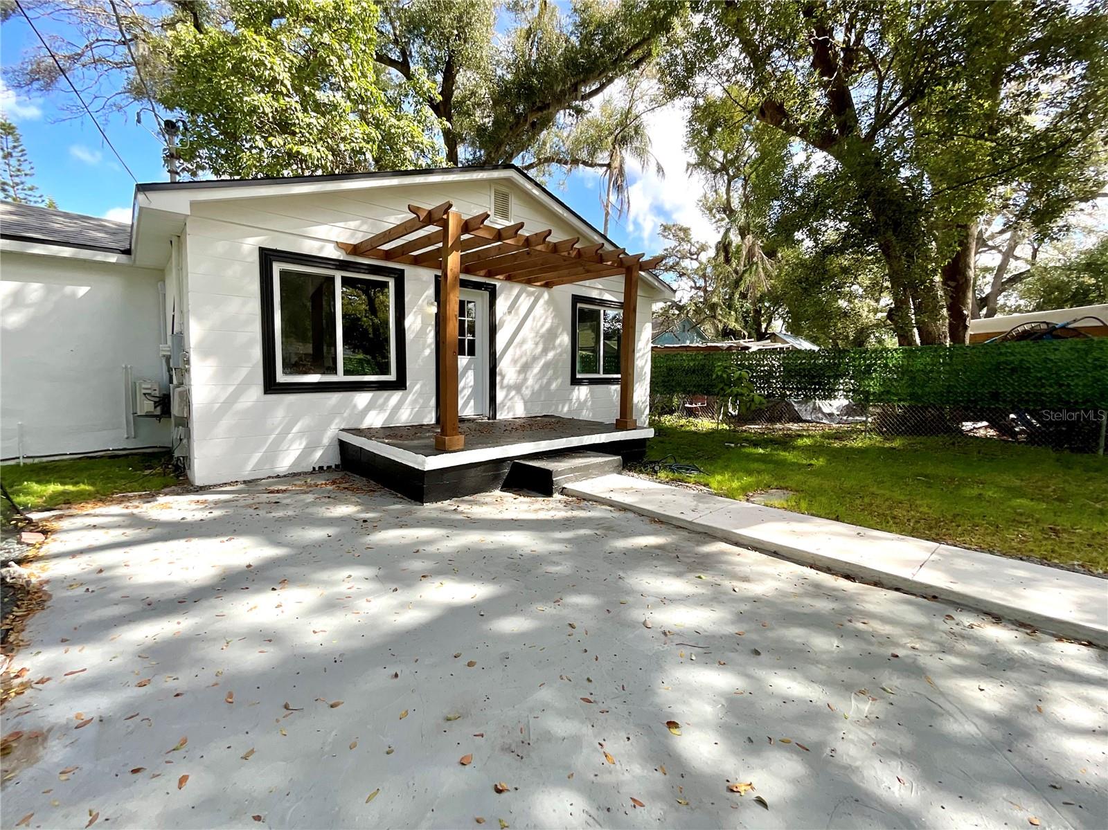 4B1 | PEDDY AND HACKNEY SUBDIVISION - Residential