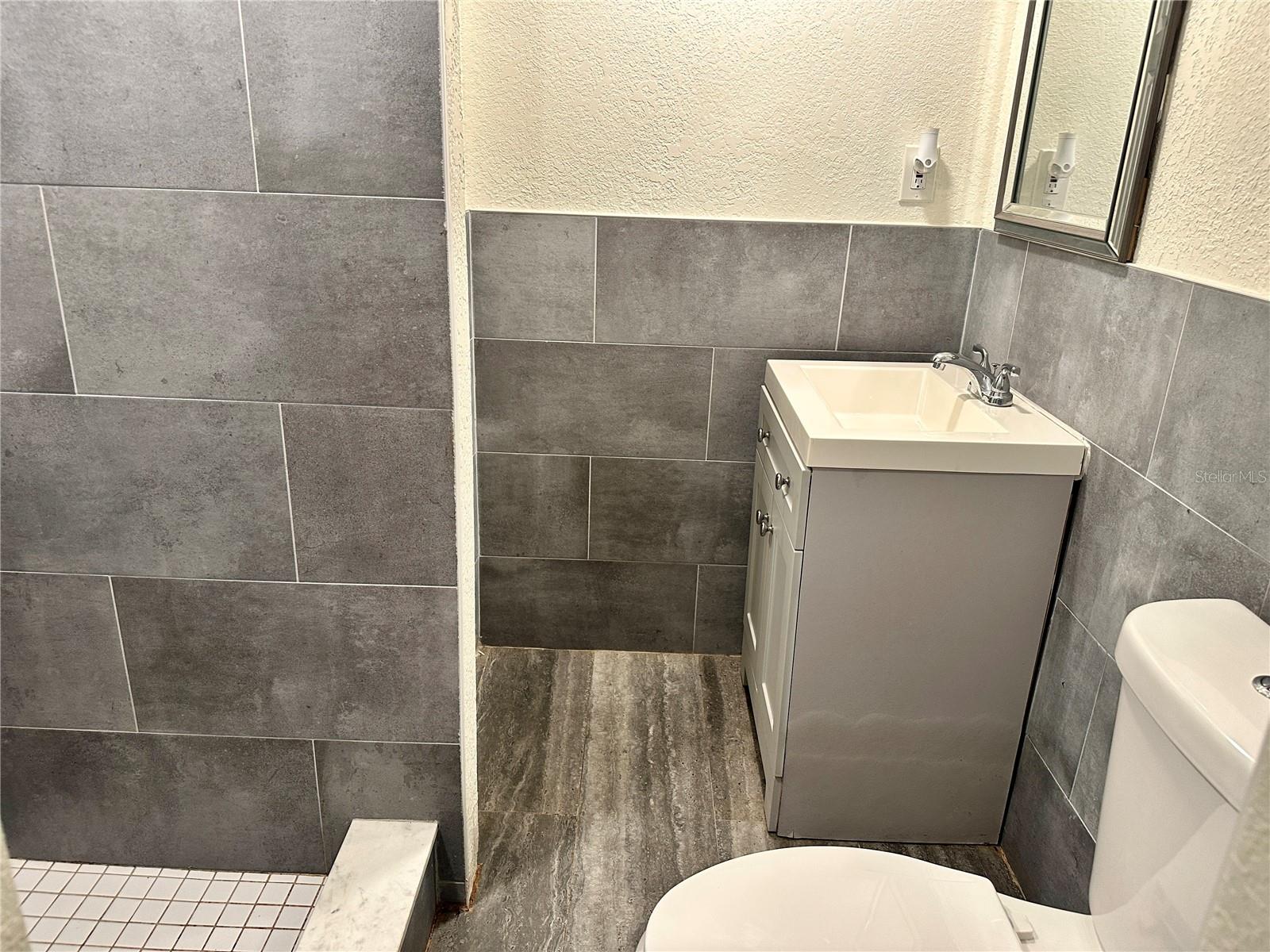 BEACON SQUARE - Residential