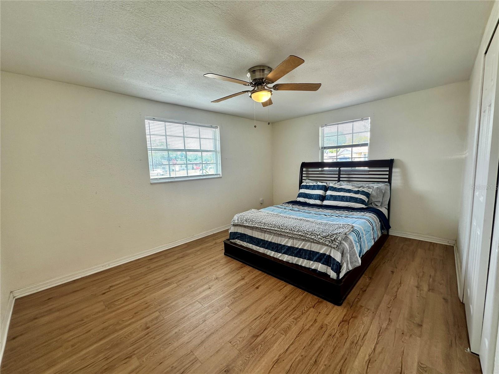 BEACON SQUARE - Residential