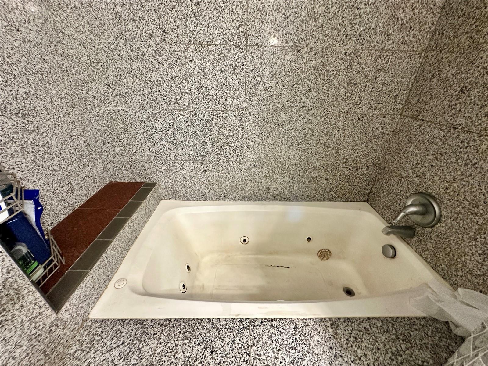 BEACON SQUARE - Residential