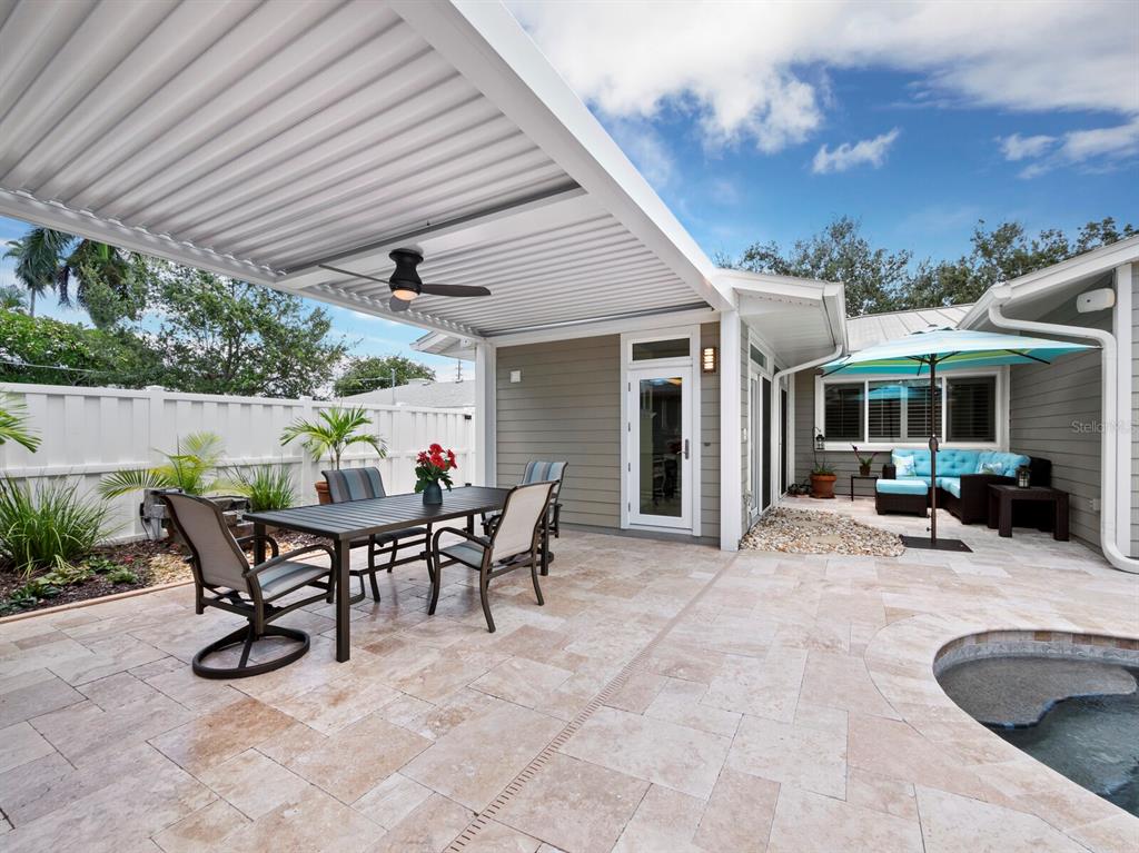 SAINT ARMANDS DIV JOHN RINGLING ESTATES - Residential